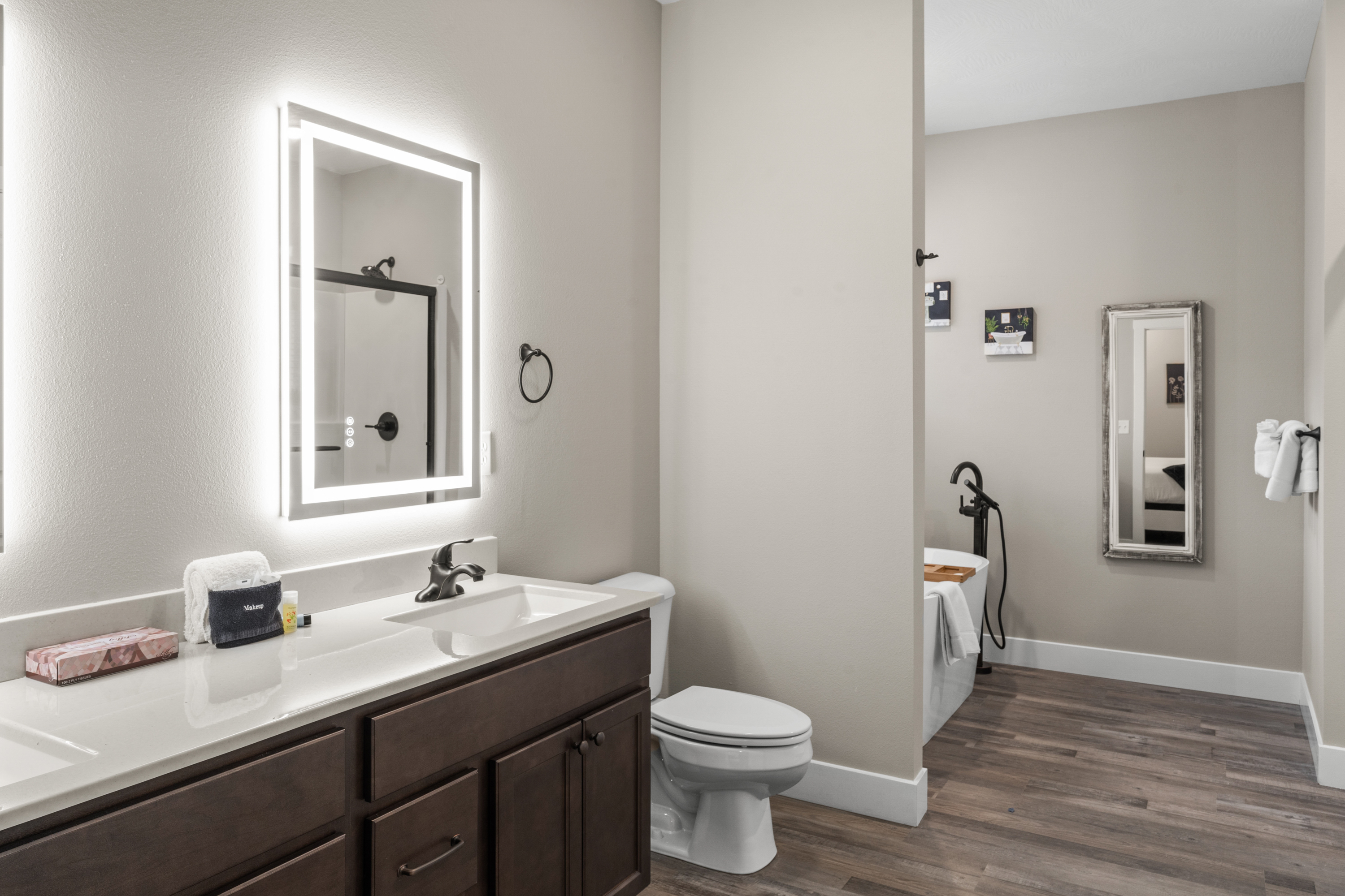 Master Bathroom #1
