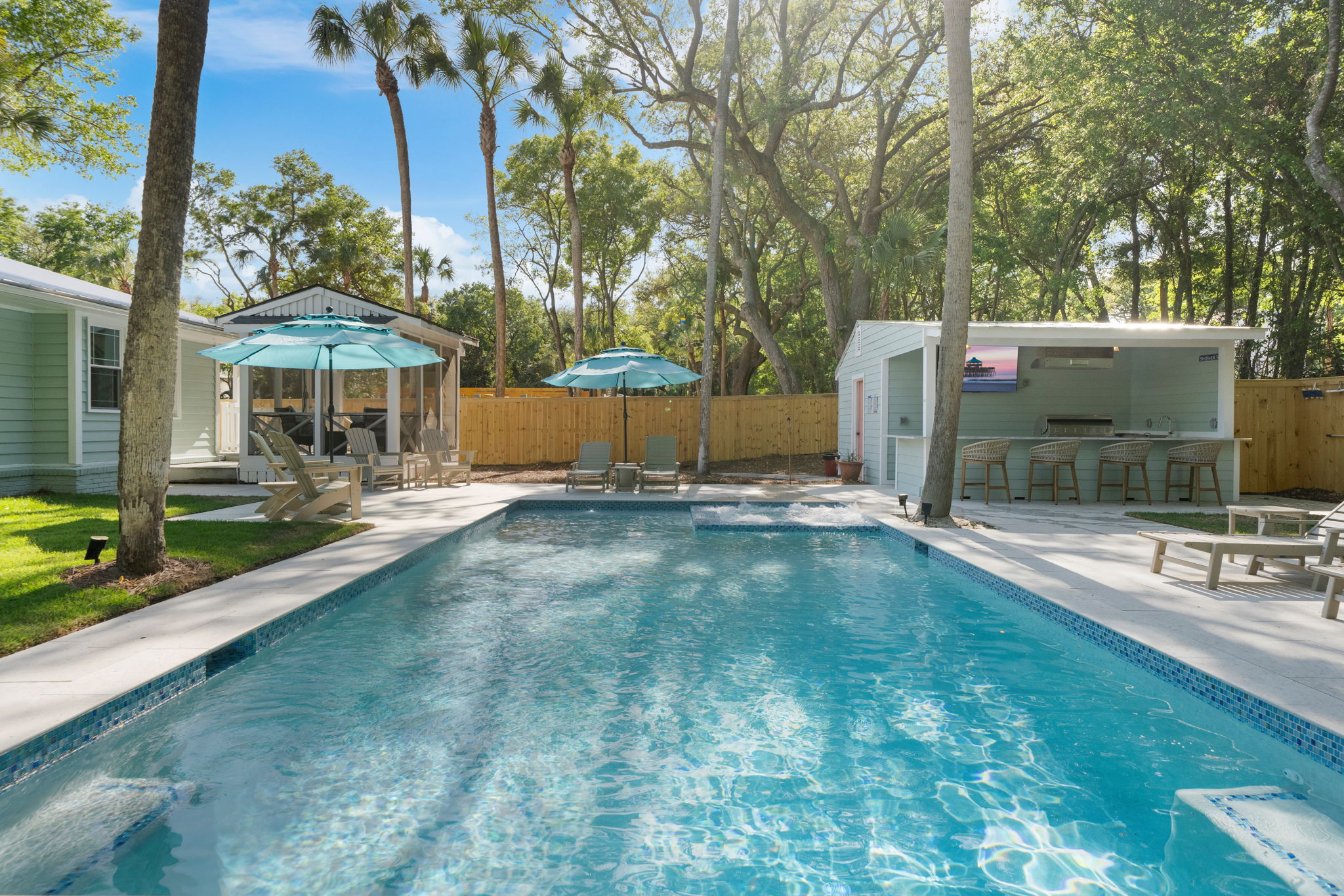Pool and Hot Tub With Outdoor Kitchen and Bar | IOP Escapes Beach Blessing | 3705 Hartnett Blvd, Isle of Palms, SC