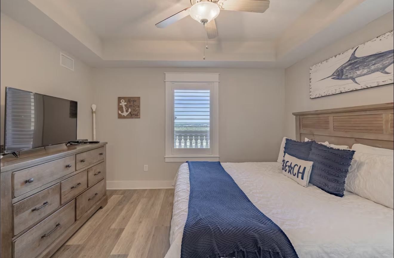 Privately inquire to book! PCB AREA