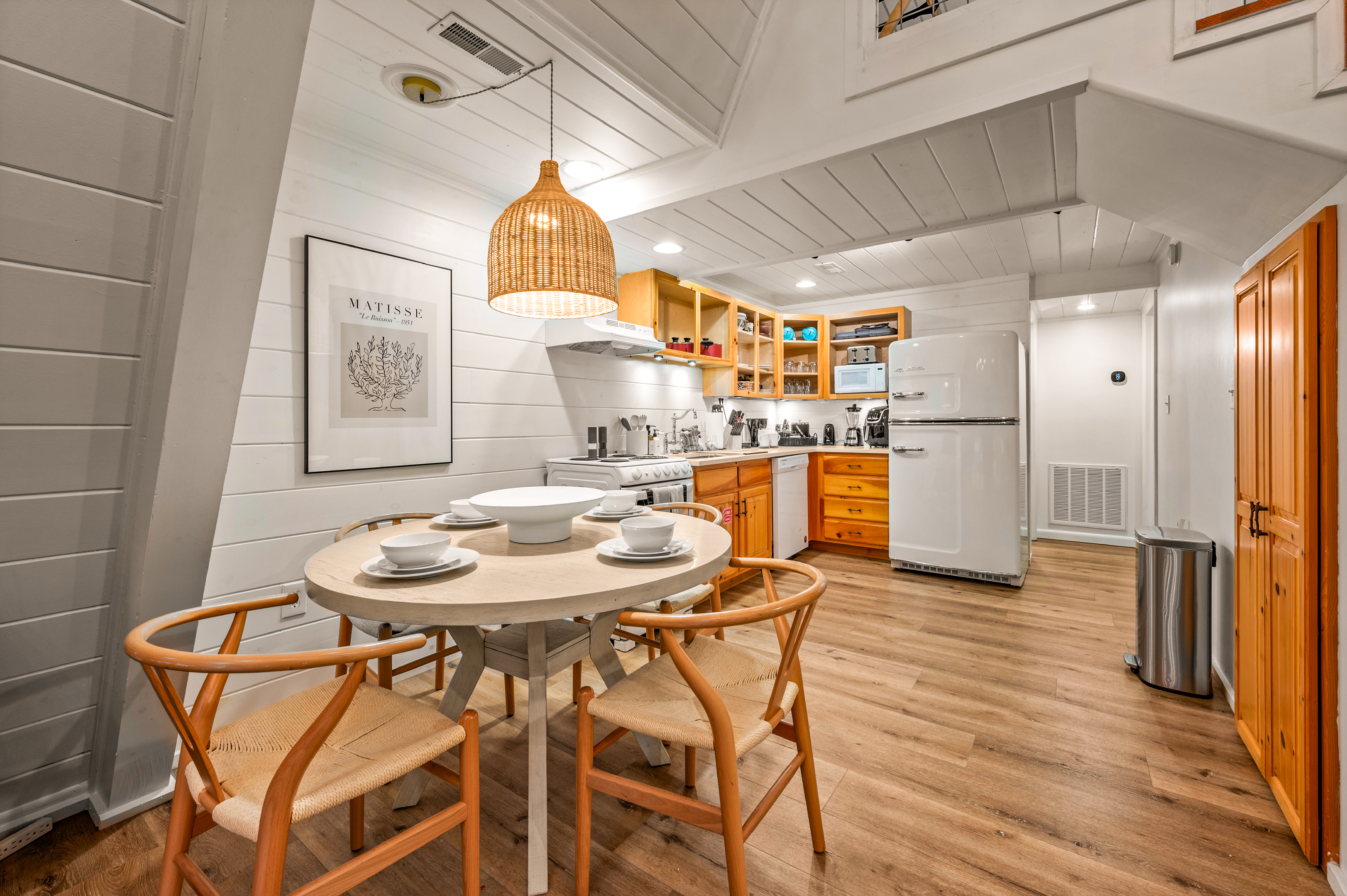 Dining Area for Four