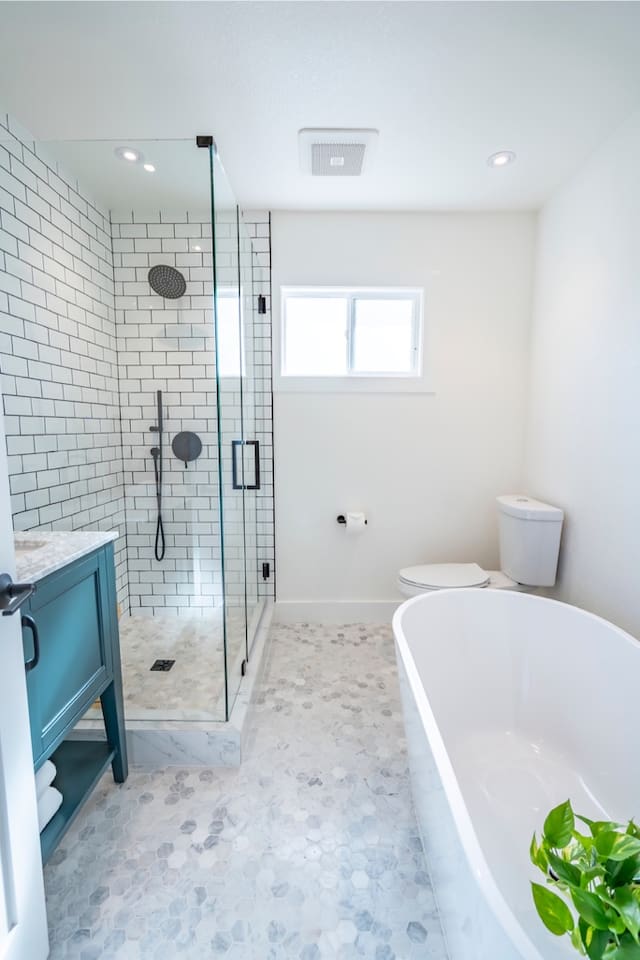 Master Suite Bathroom