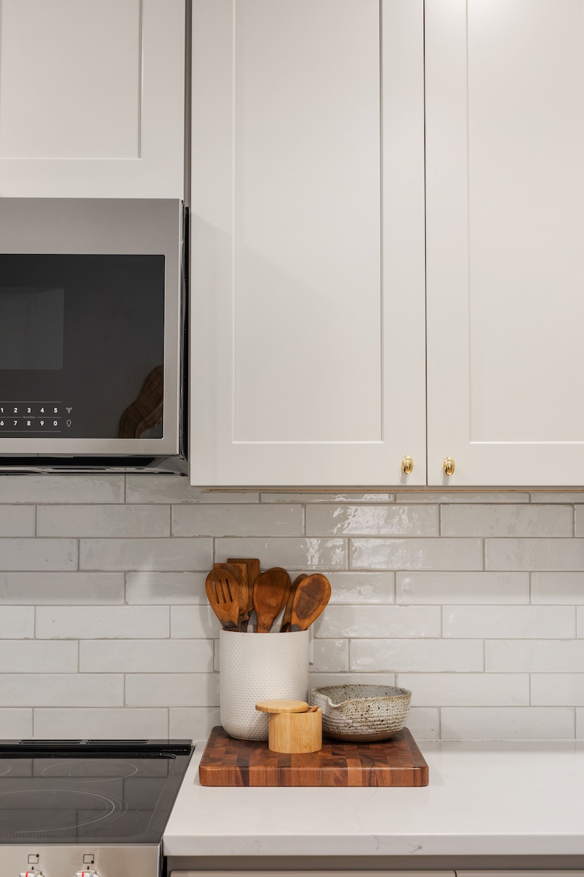 Kitchen | 211C Oceanside Villas | Isle of Palms SC | IOP Escapes