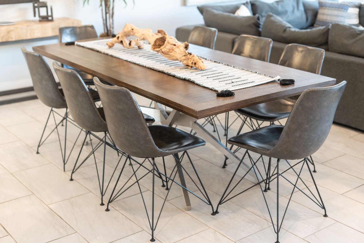Roomy setup for memorable meals.

