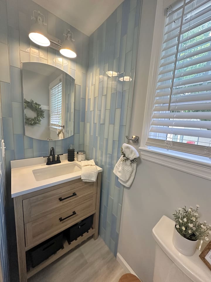 Full Bathroom front of house