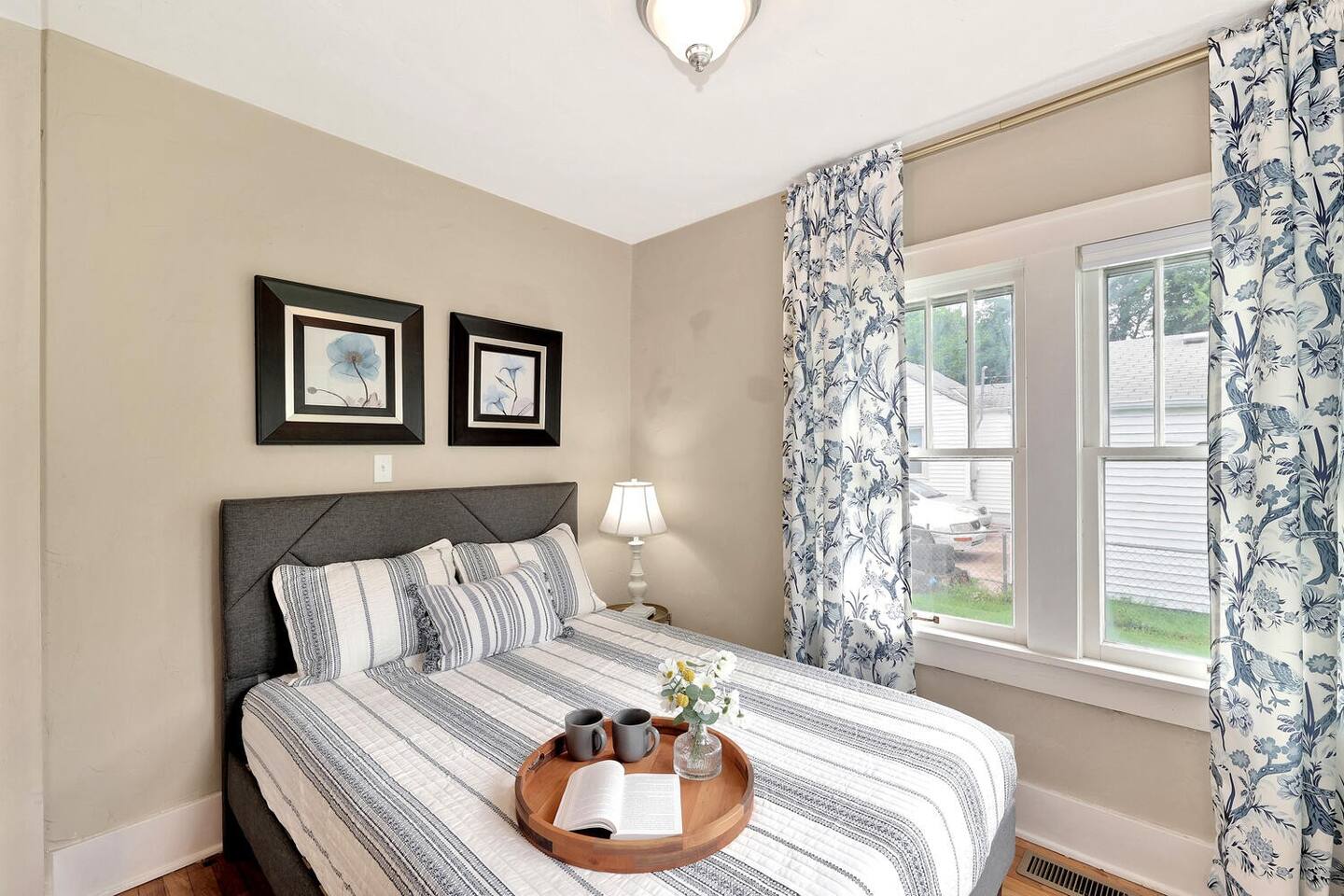 Full sized bed in sunroom 