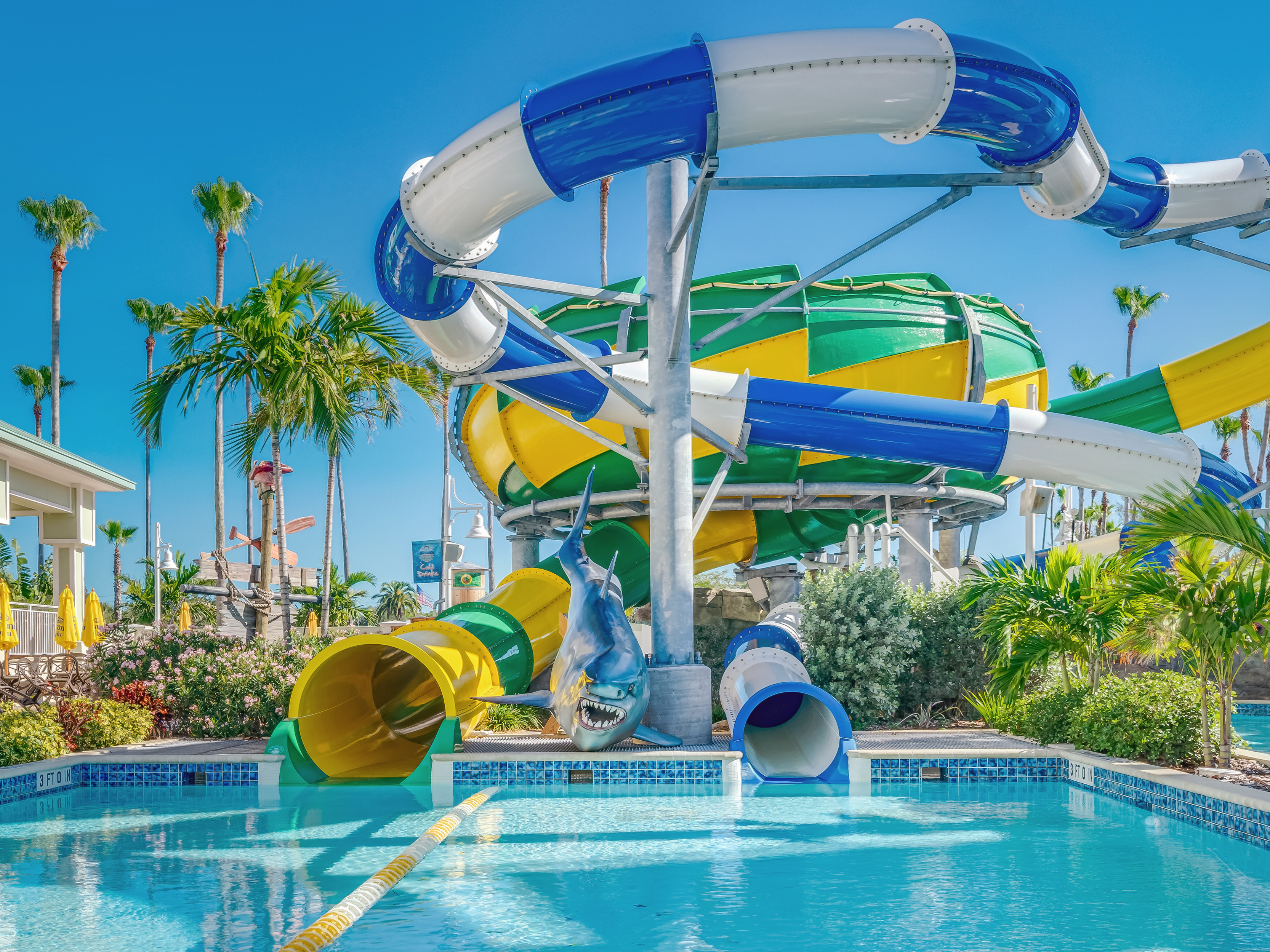 Onsite Water Park, 4 free daily passes!