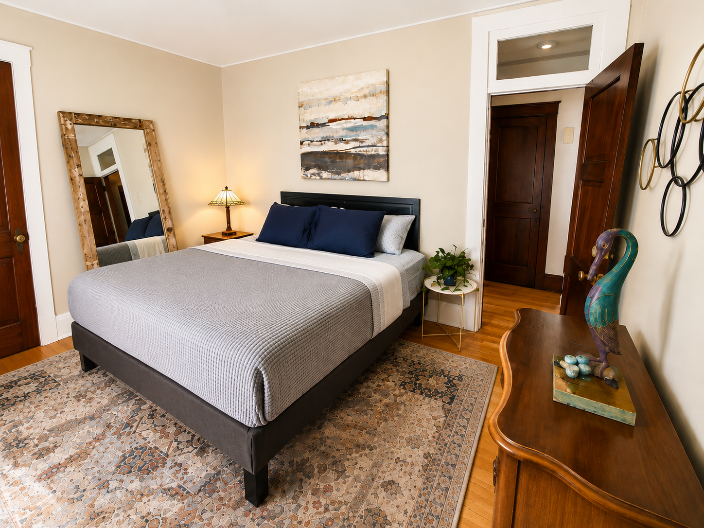 King bed 