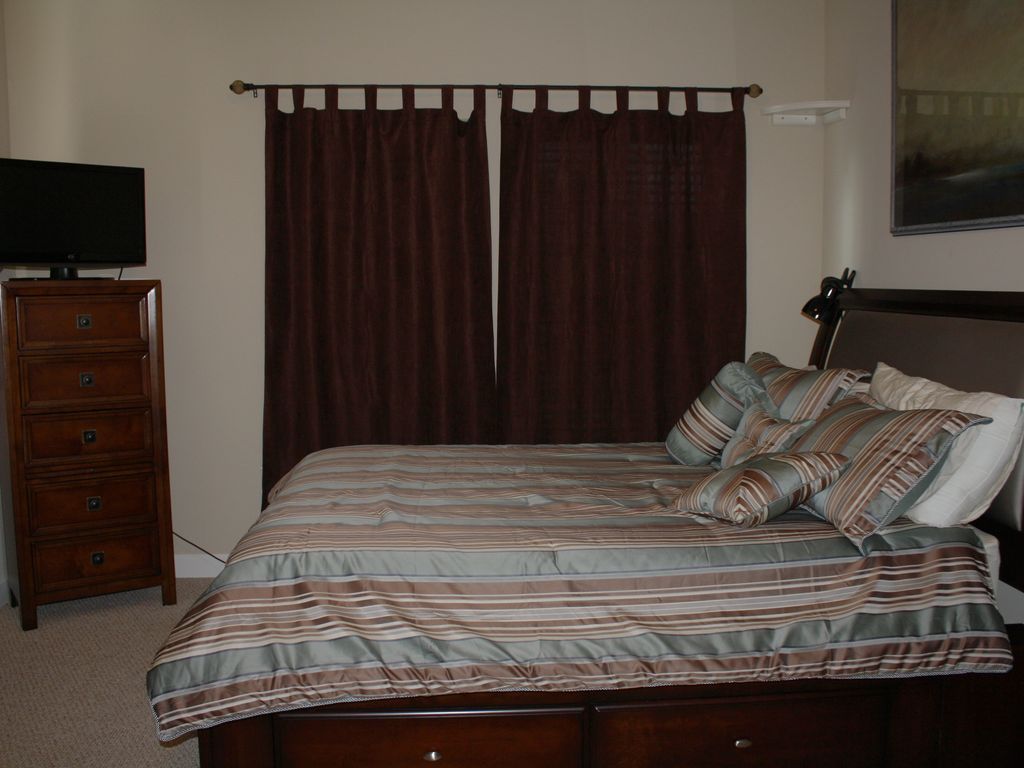 2nd Bedroom.Typical 3 BR unit