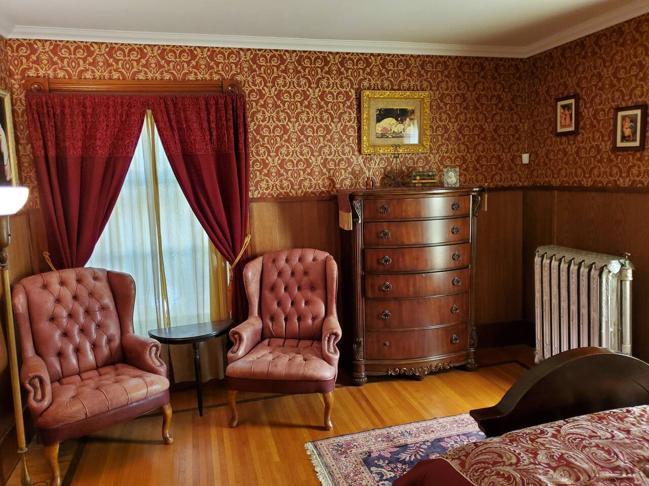 Historic Victorian Inn - Wine Suite - KP117Wine - Historic