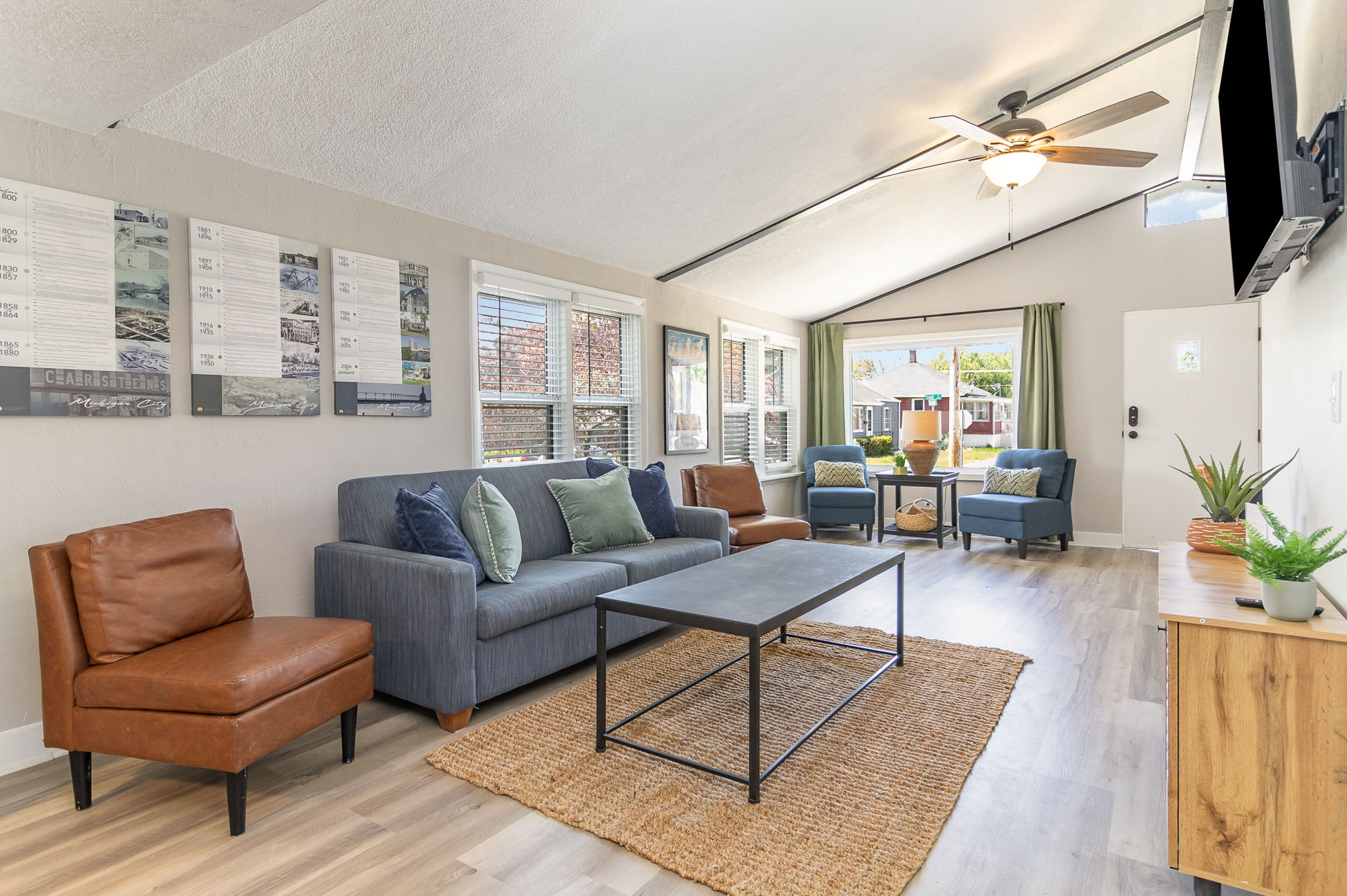 Abodes on Oak: Fully stocked, side-by-side homes! — Michigan City, Indiana — vacation rental