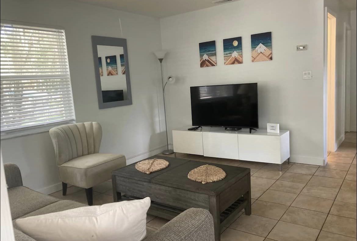 The Getaway C27 Lake Kerr Rentals LLC