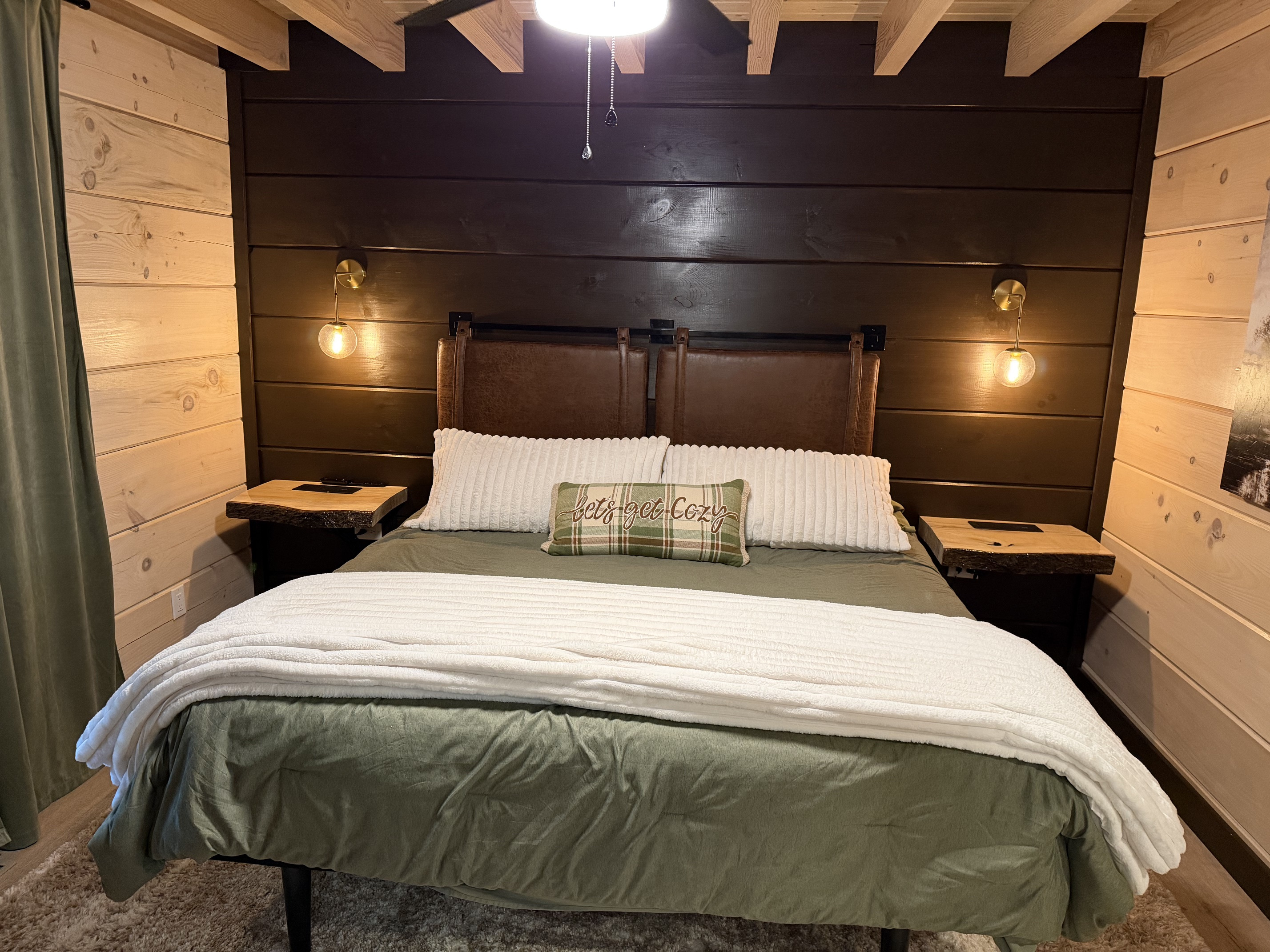 King size Bed with adjustable base