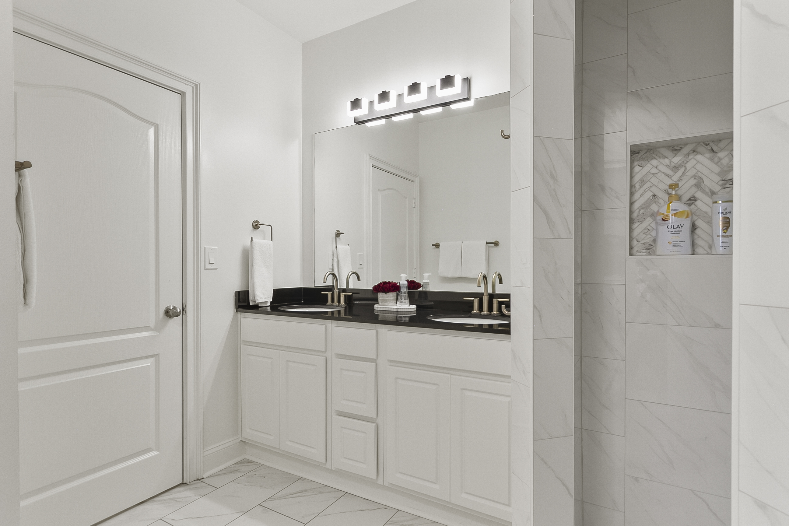 Master EnSuite Bathroom