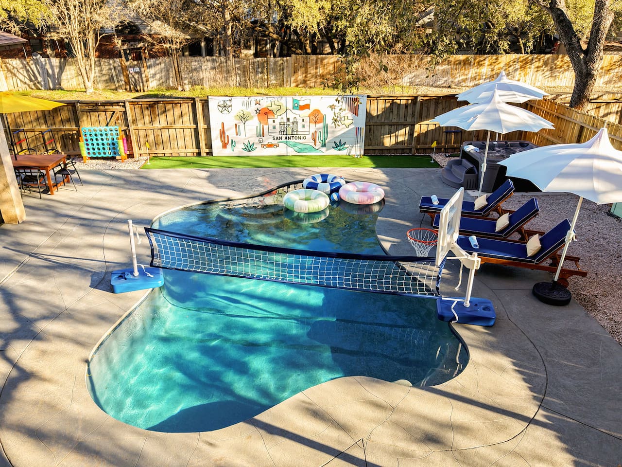 “Pool parties, BBQ vibes & sunsets in the heart of San Antonio. 
This is how Texas does it. 
 #StayAndPlaySA”