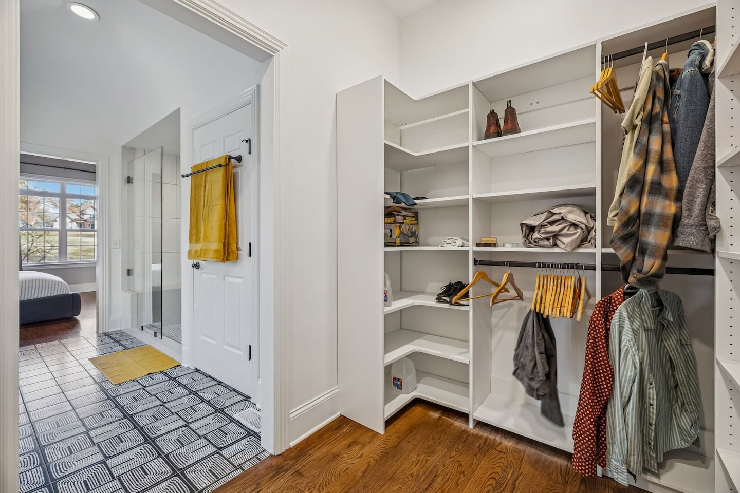 Easy flowing Master Suite.