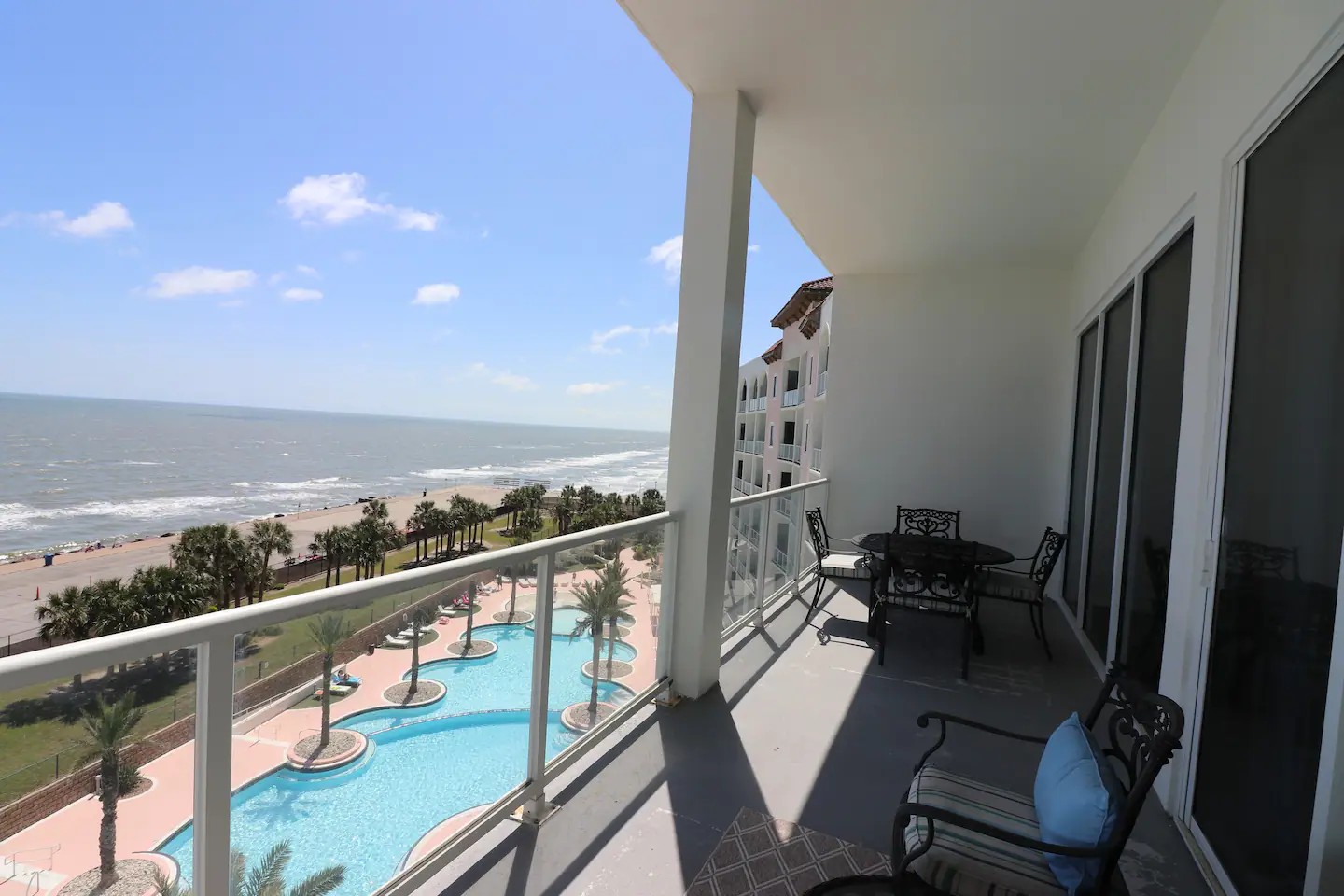 Lots of space on this balcony with dining table