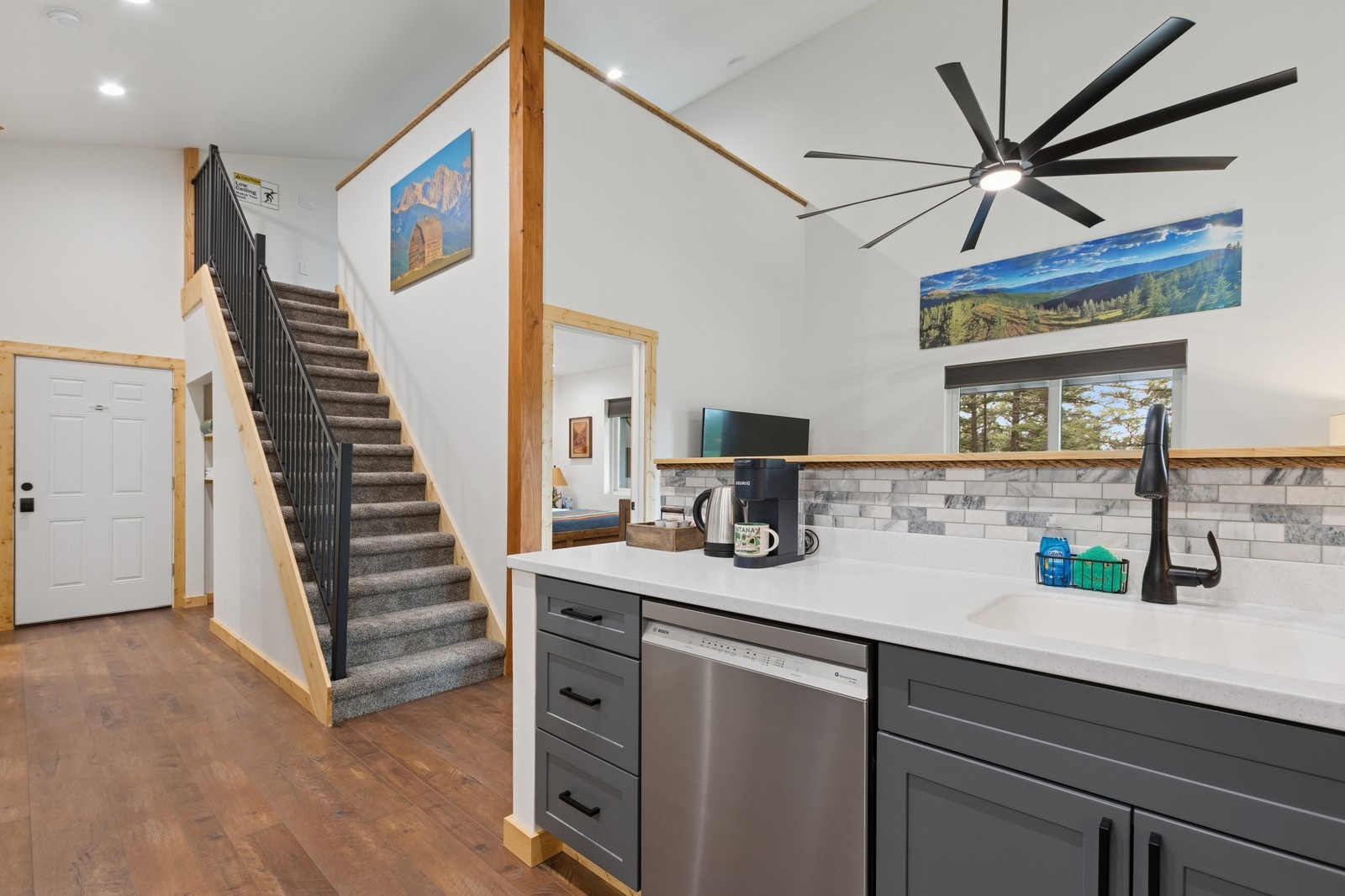 Loft with half walls for privacy