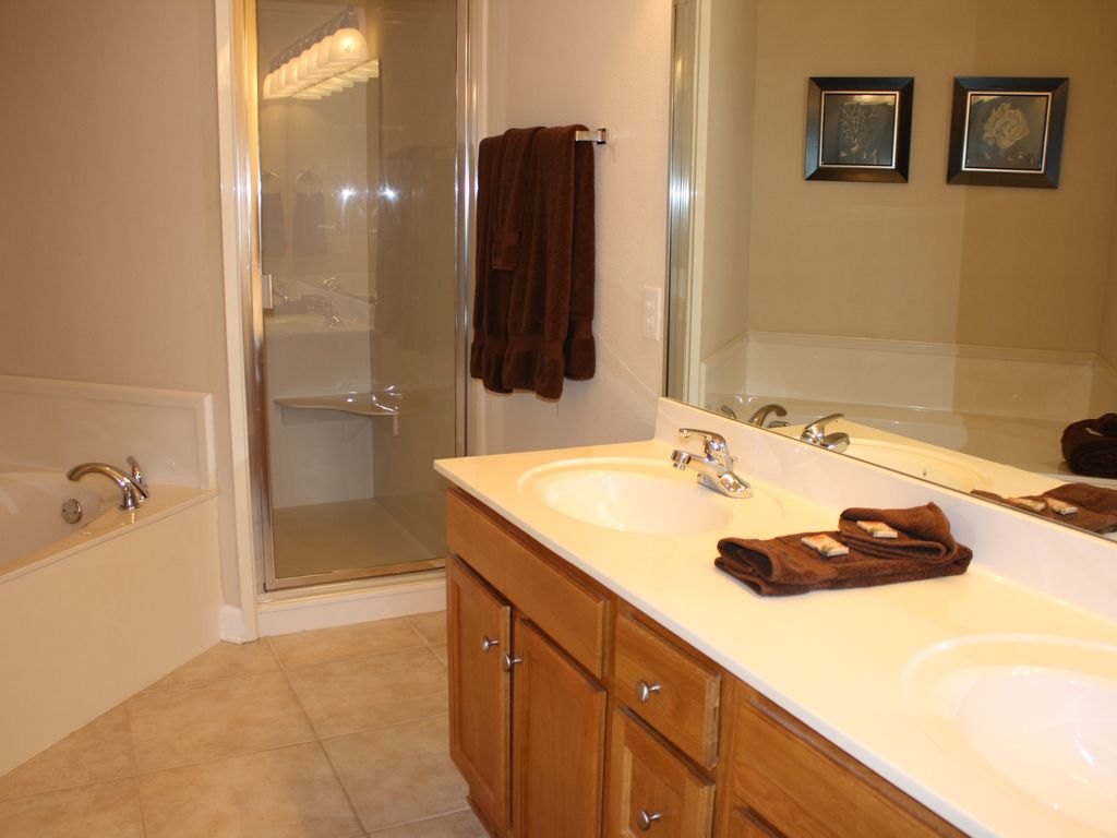Master Bath w/double sink, jetted tub & shower.Typical 3 BR unit
