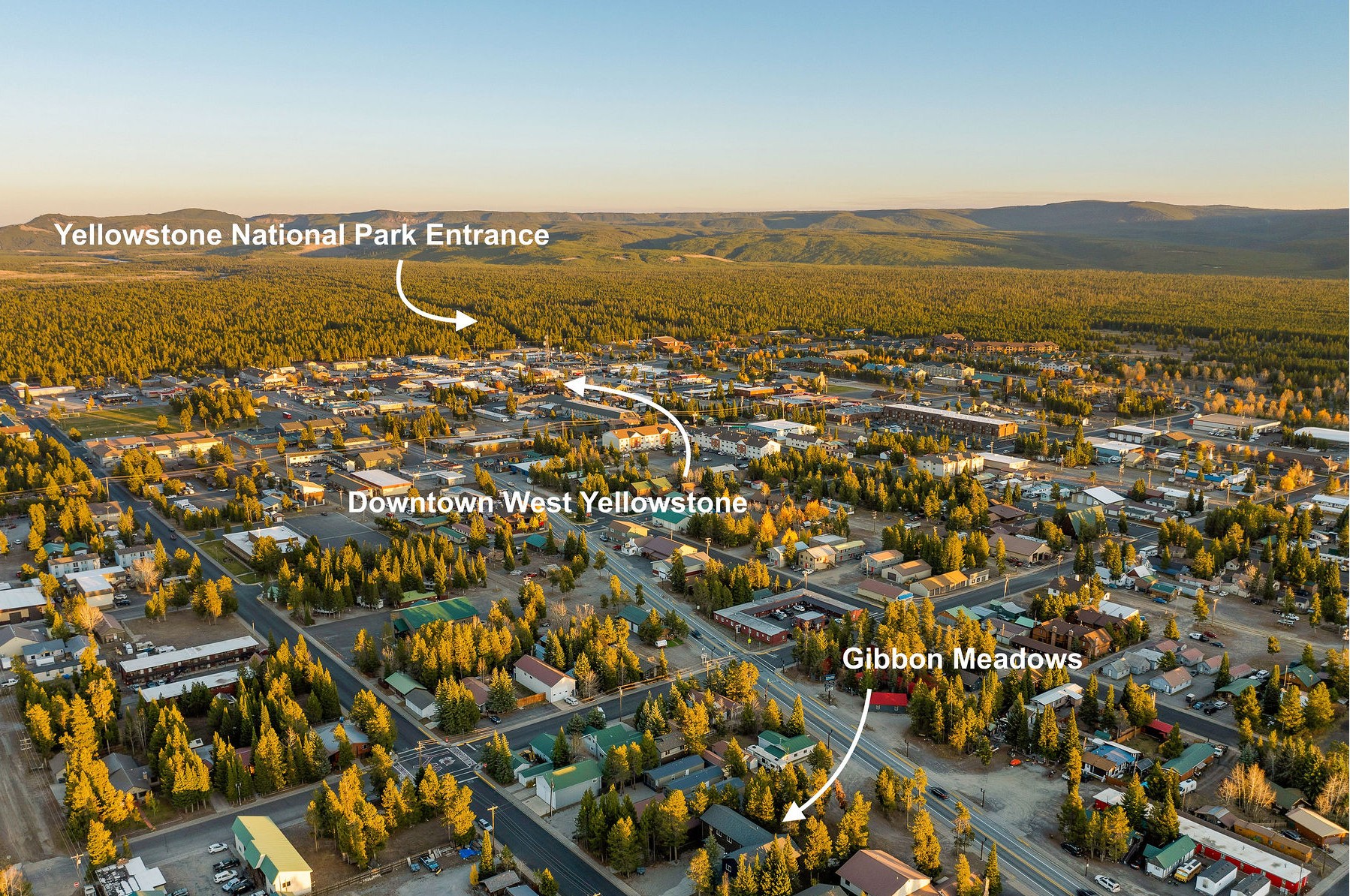 Guests describe Gibbon Meadows Loft as "an immaculate retreat, walkable to town, and just one mile from Yellowstone."