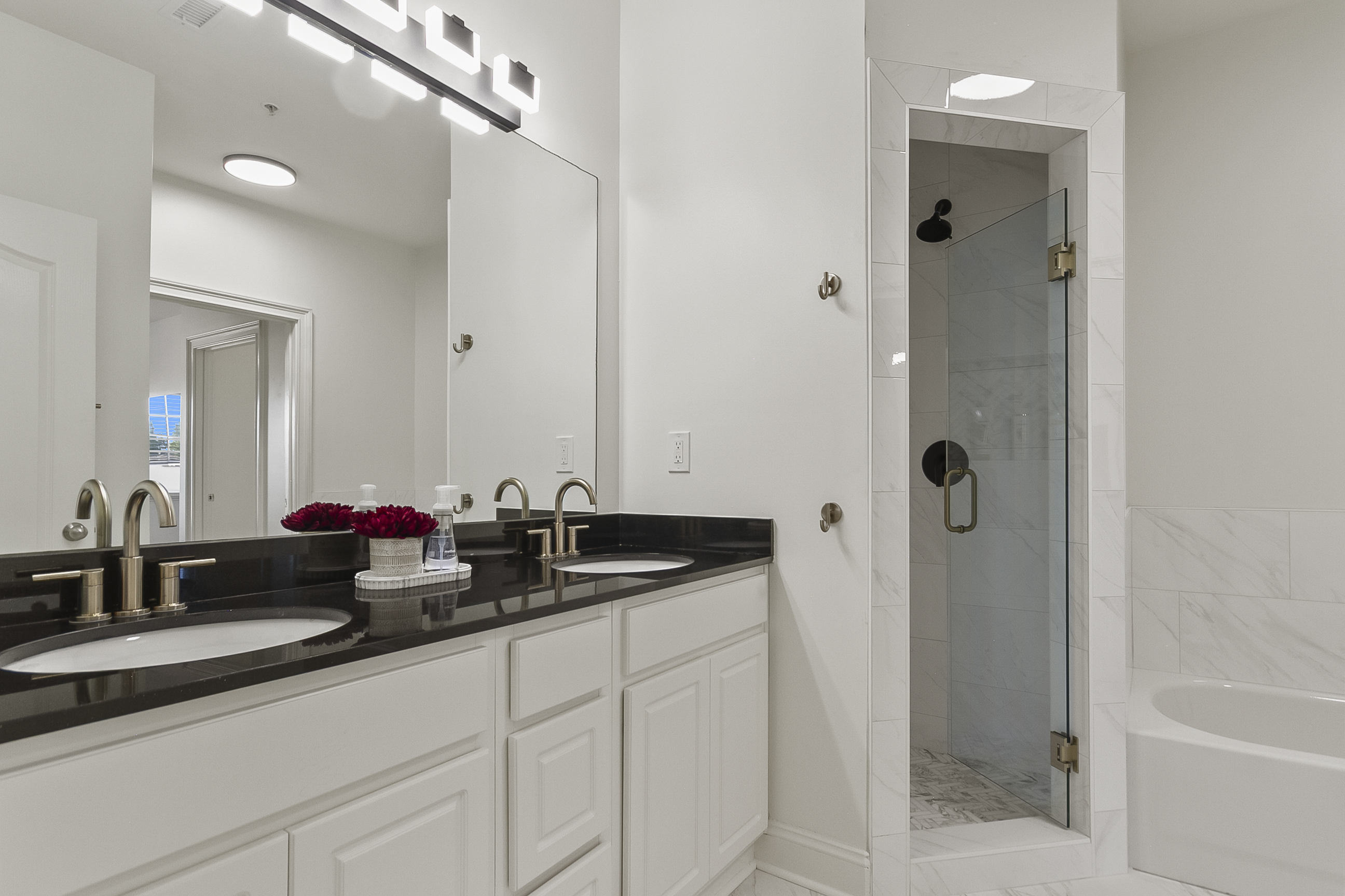 Master EnSuite Bathroom
