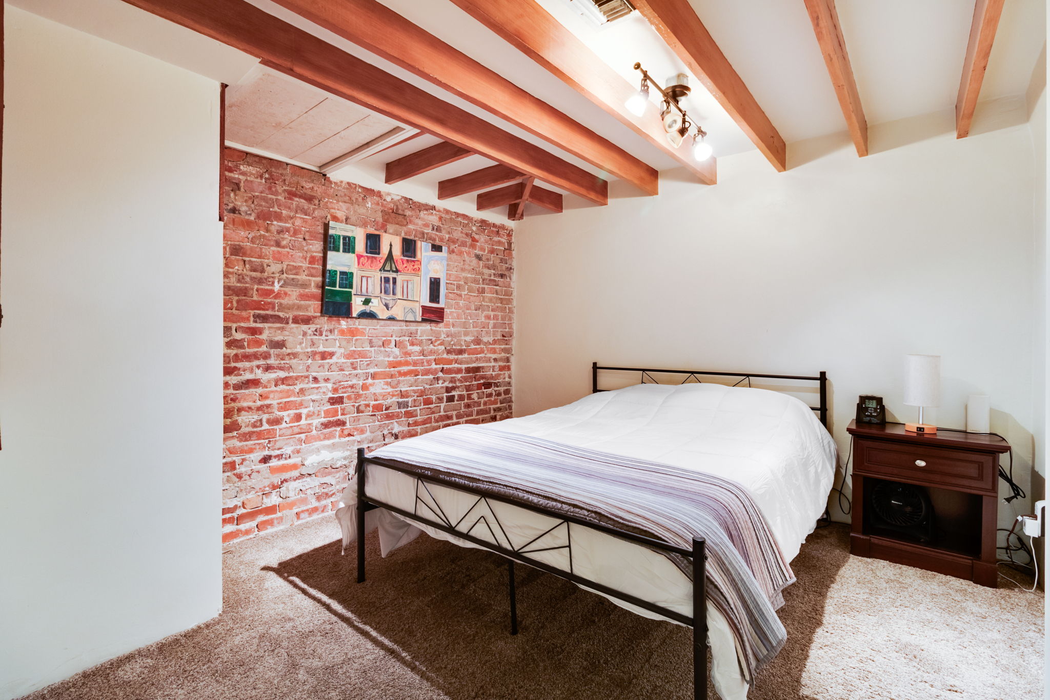 Second Floor Queen Bed