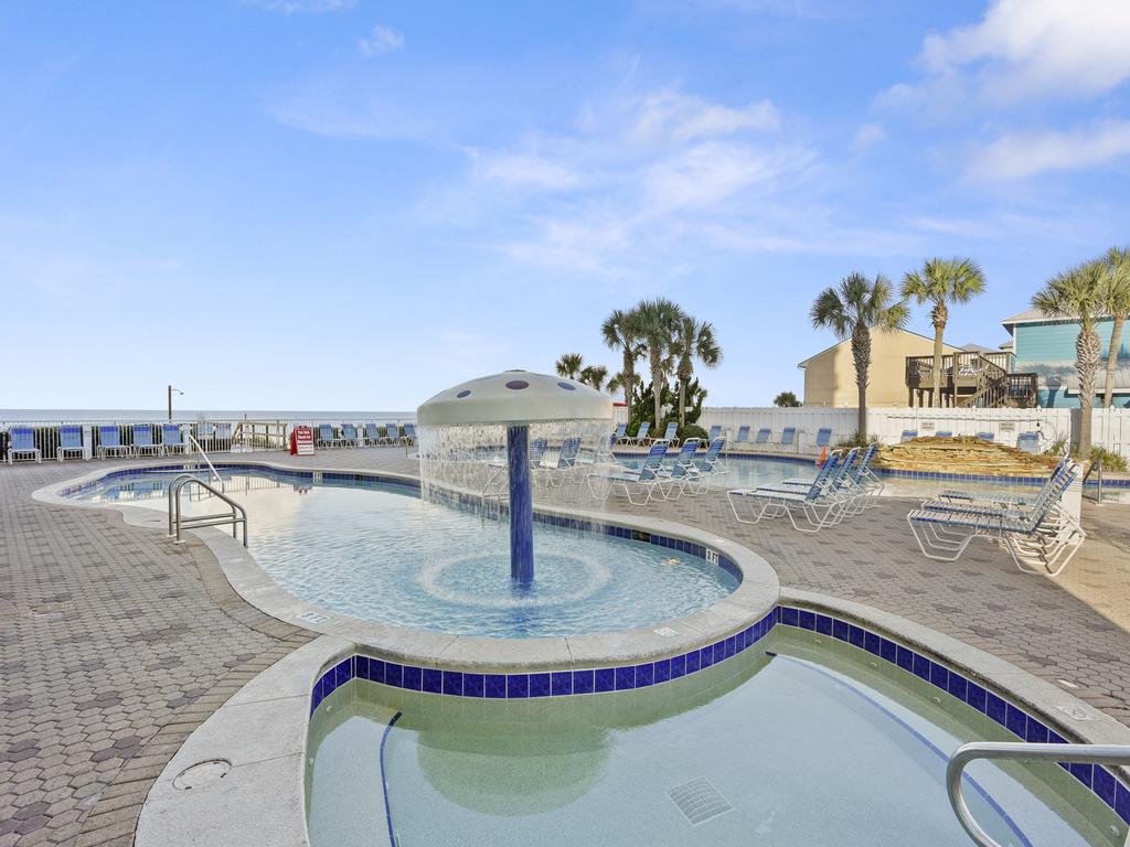 Outdoor Pool at Tower 1