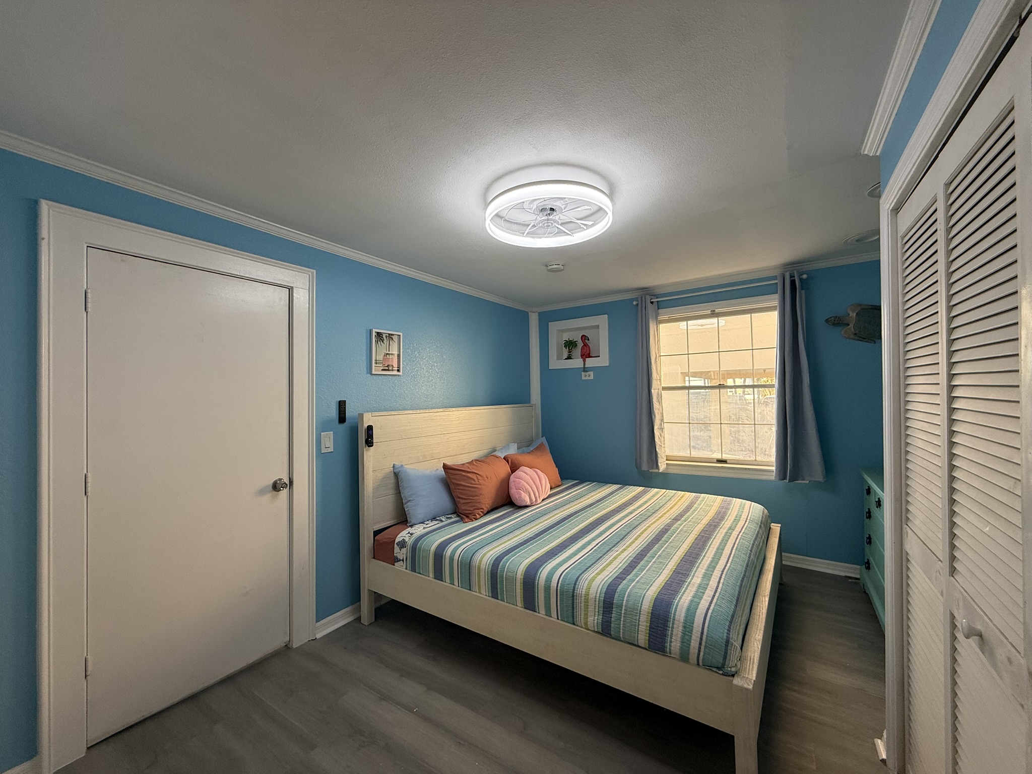 King Size Bed in Bedroom #1