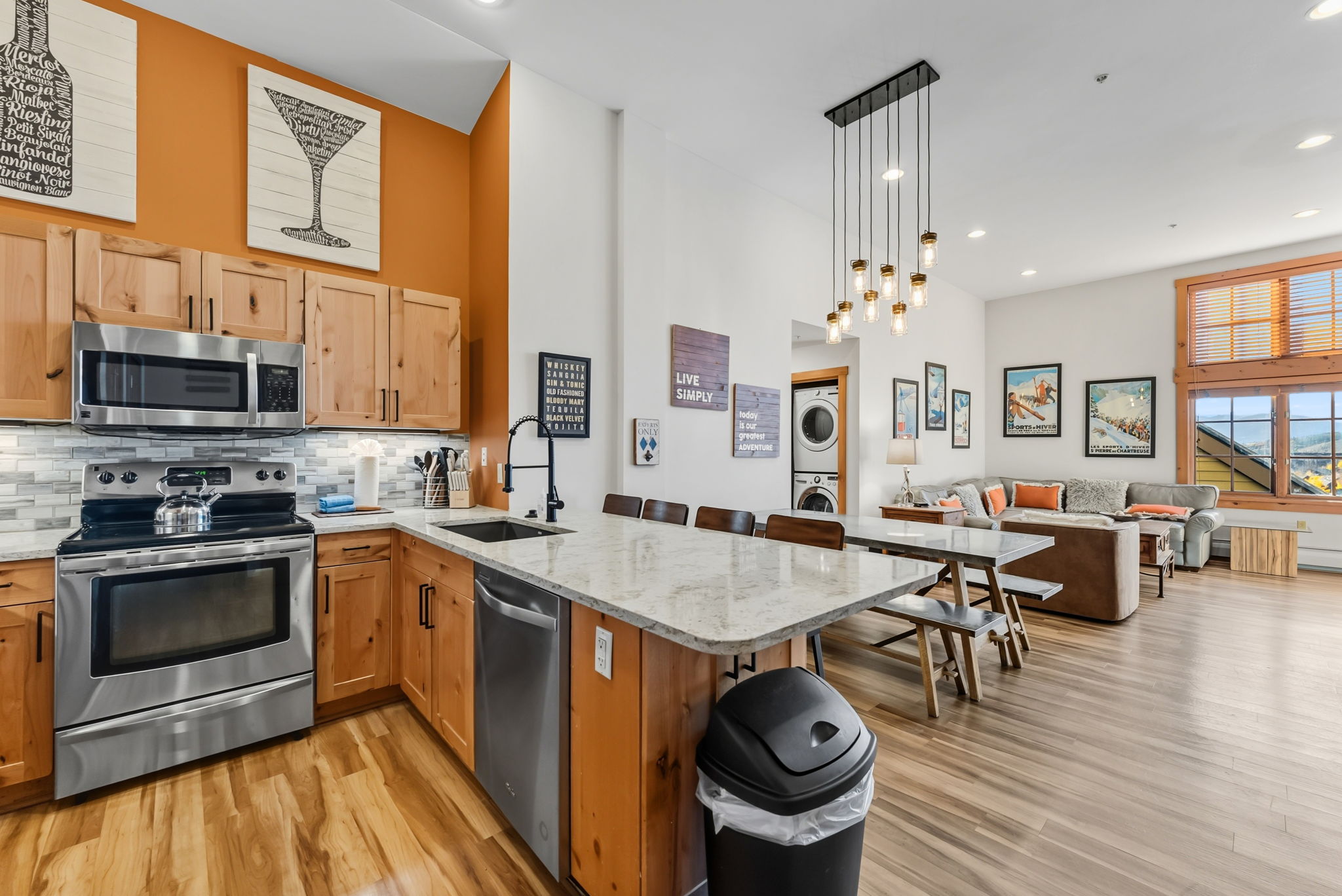 Large dining area / kitchen