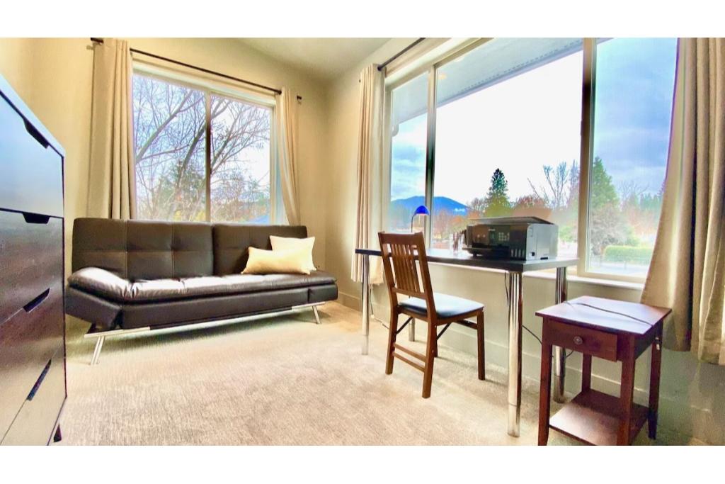 grants pass vacation home