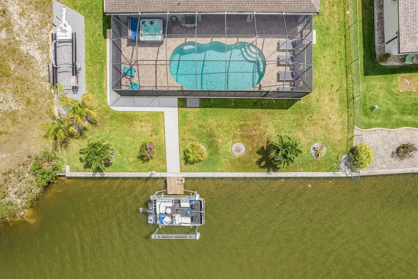 Panoramic Water views from above