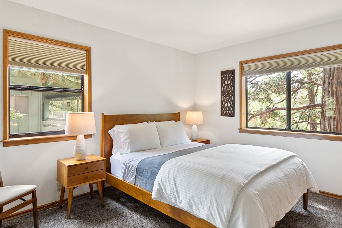 Bedroom 2 with Queen Bed