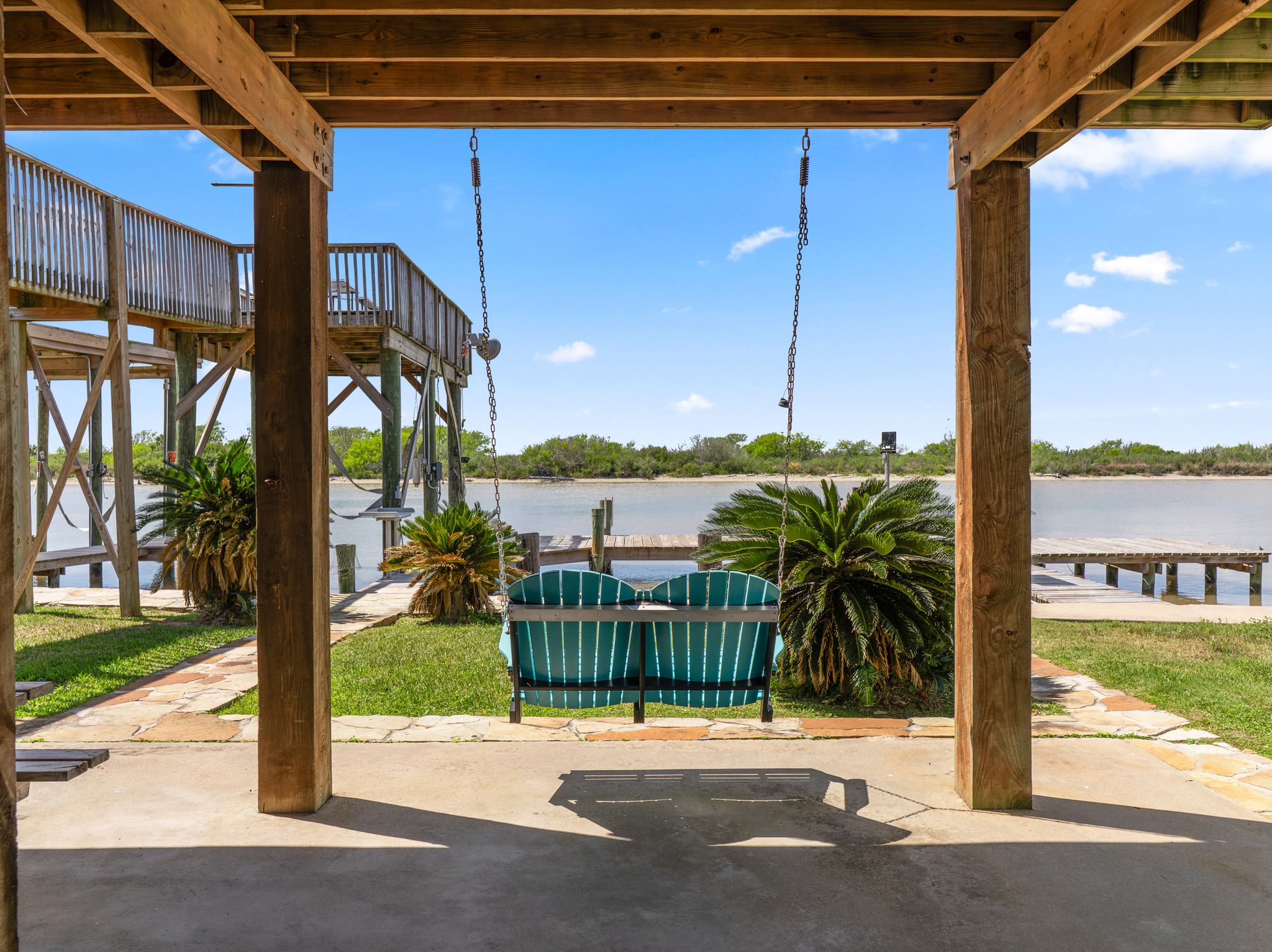 Swing looking out at the Colorado River