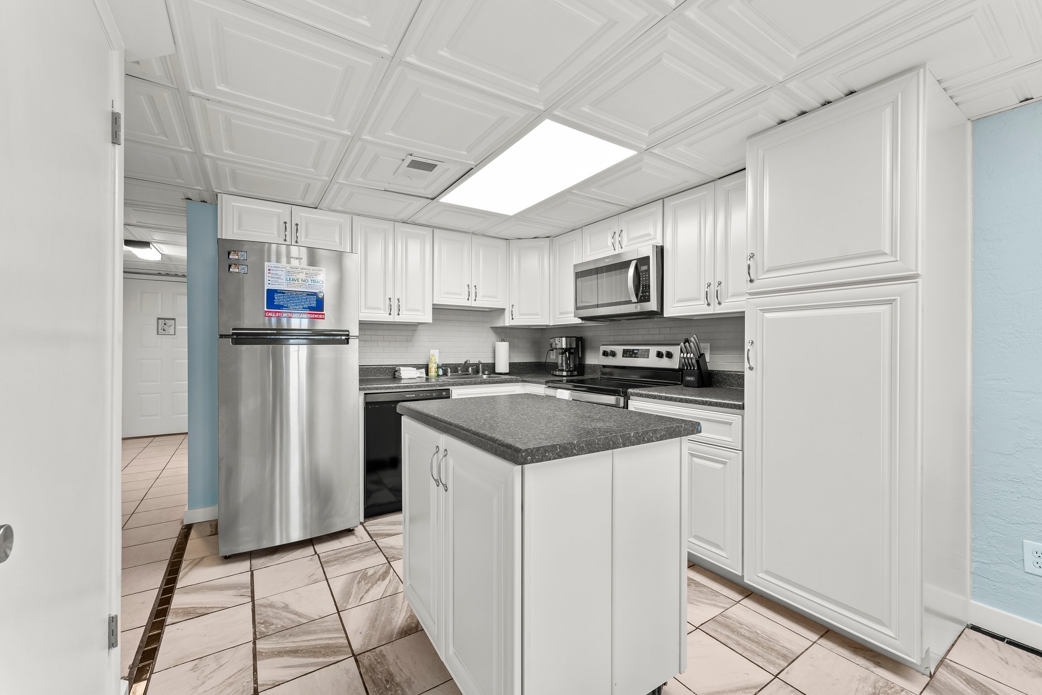 Furnished kitchen