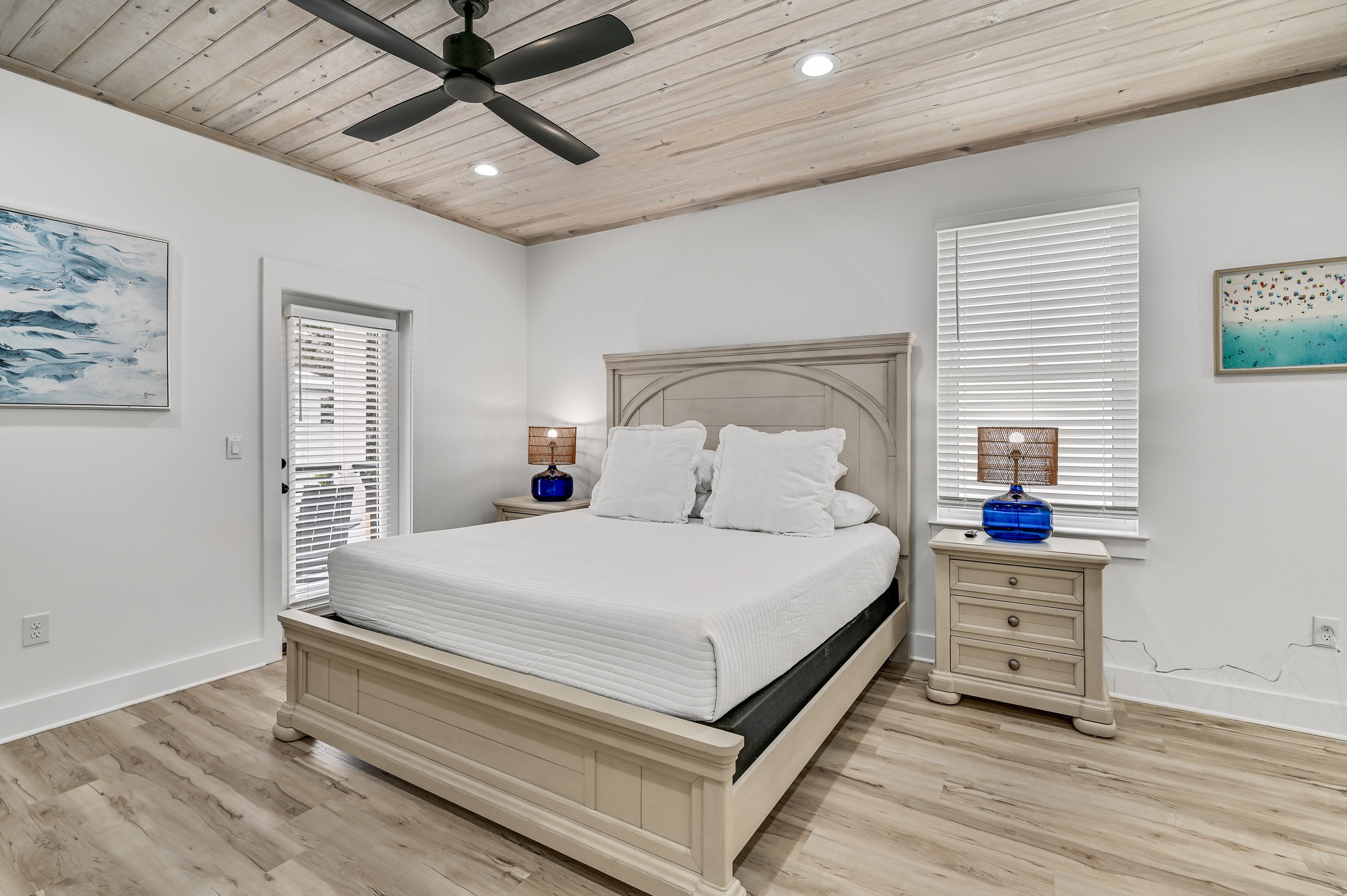 King Suite # 5 (second floor)
