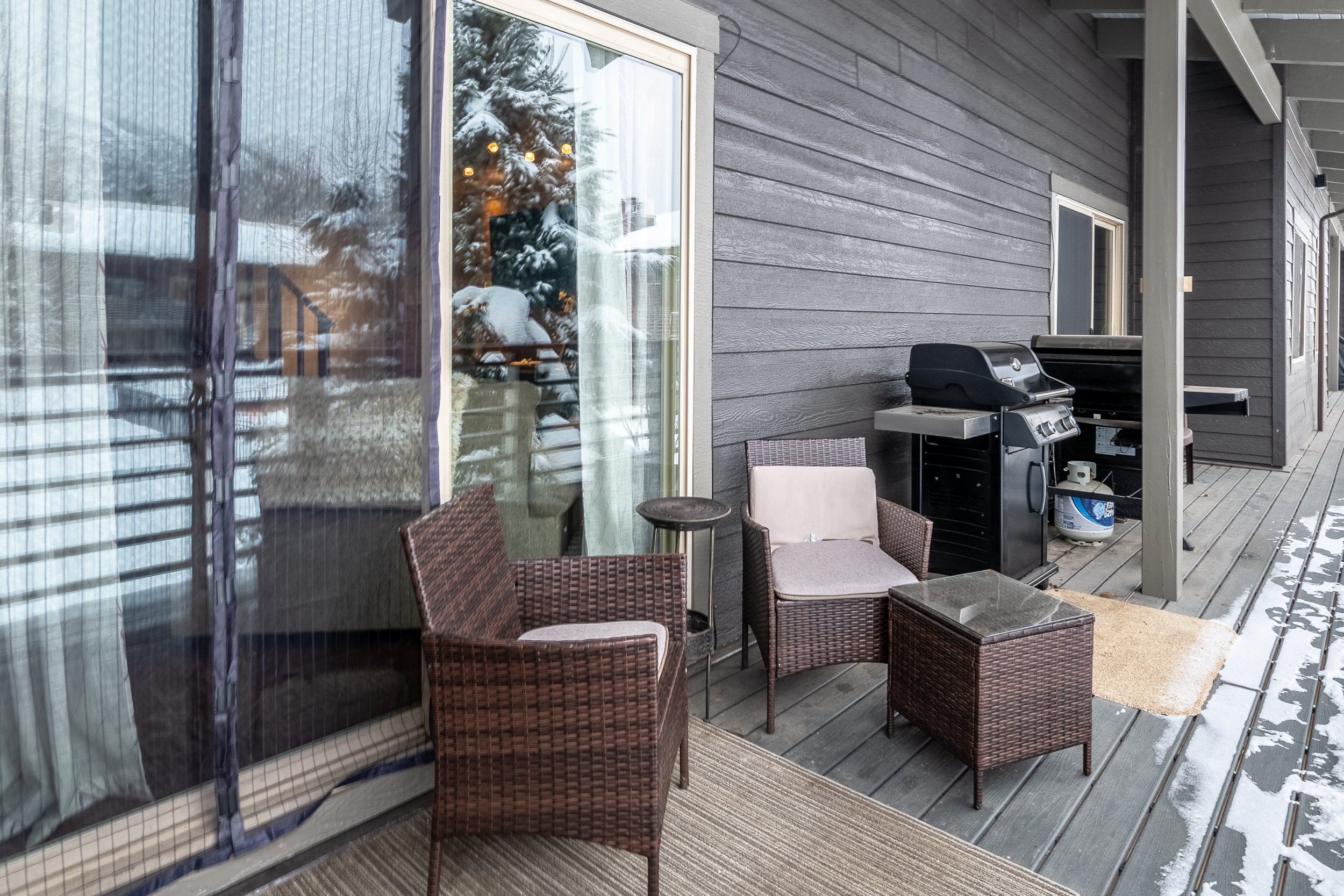 Patio | 2 seater relaxing chairs | Grill