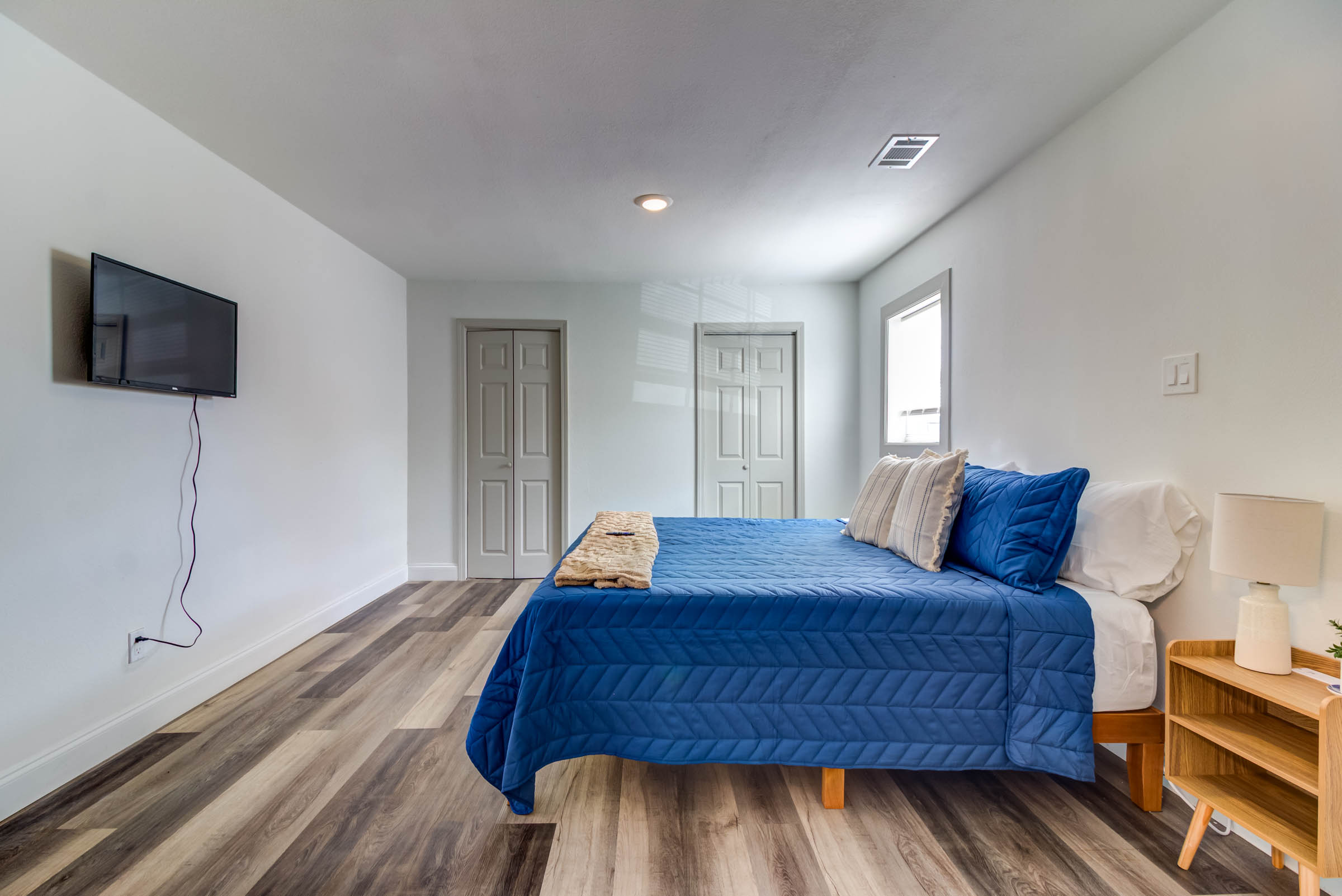 Walk to Casinos · Sleeps 10 · Pet Friendly 4