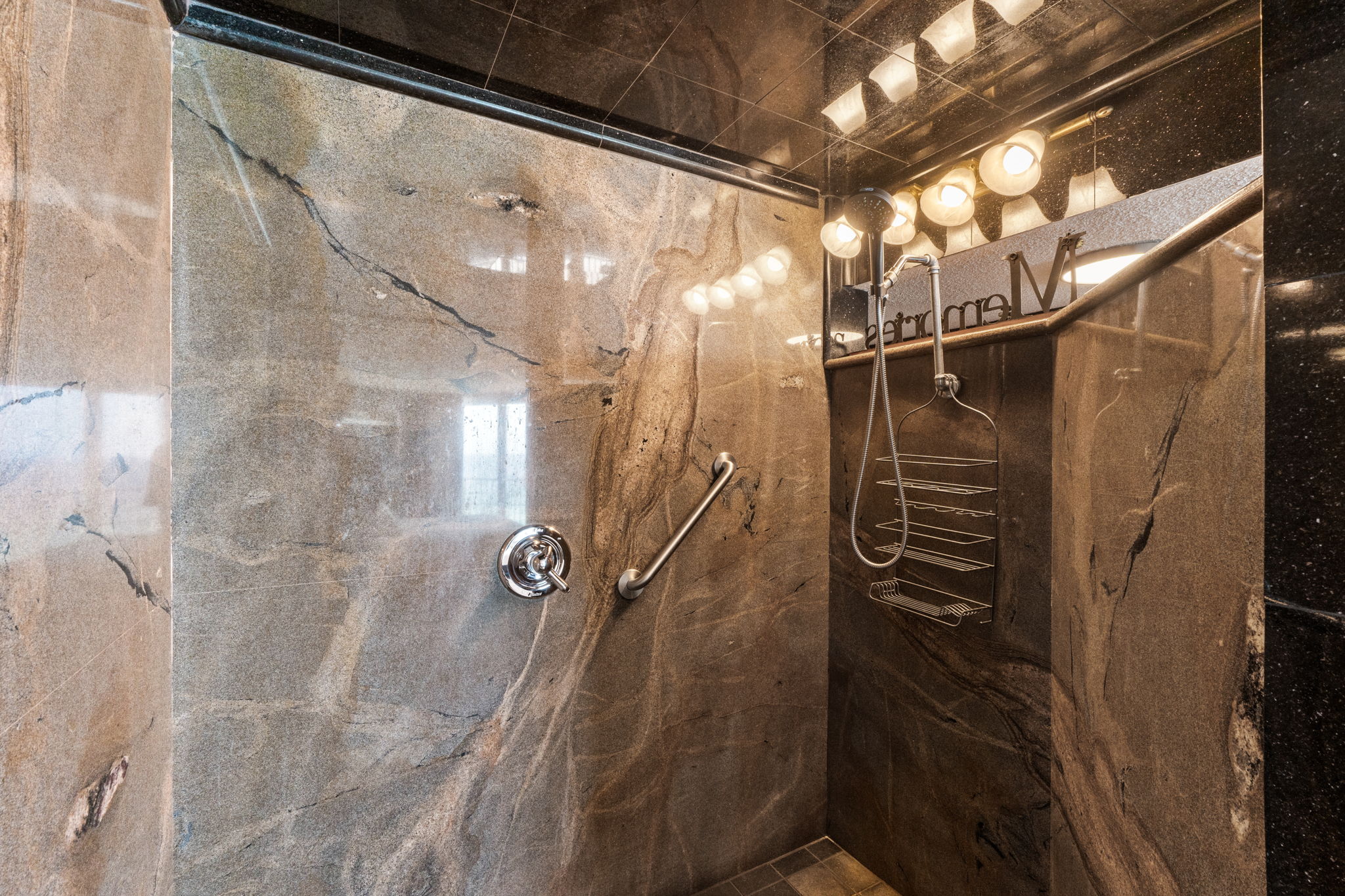 Master bedroom in room shower 