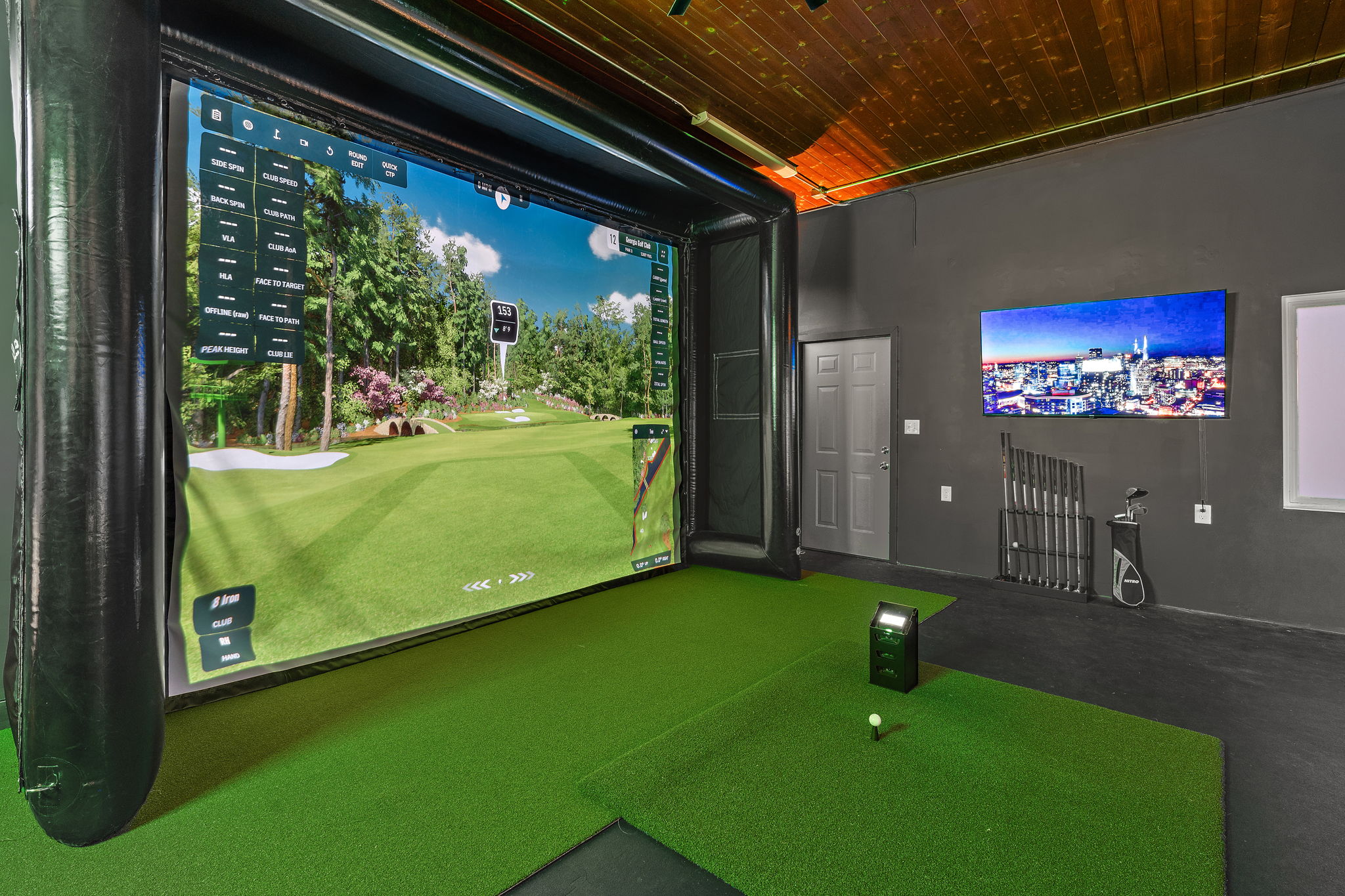 golf sim room