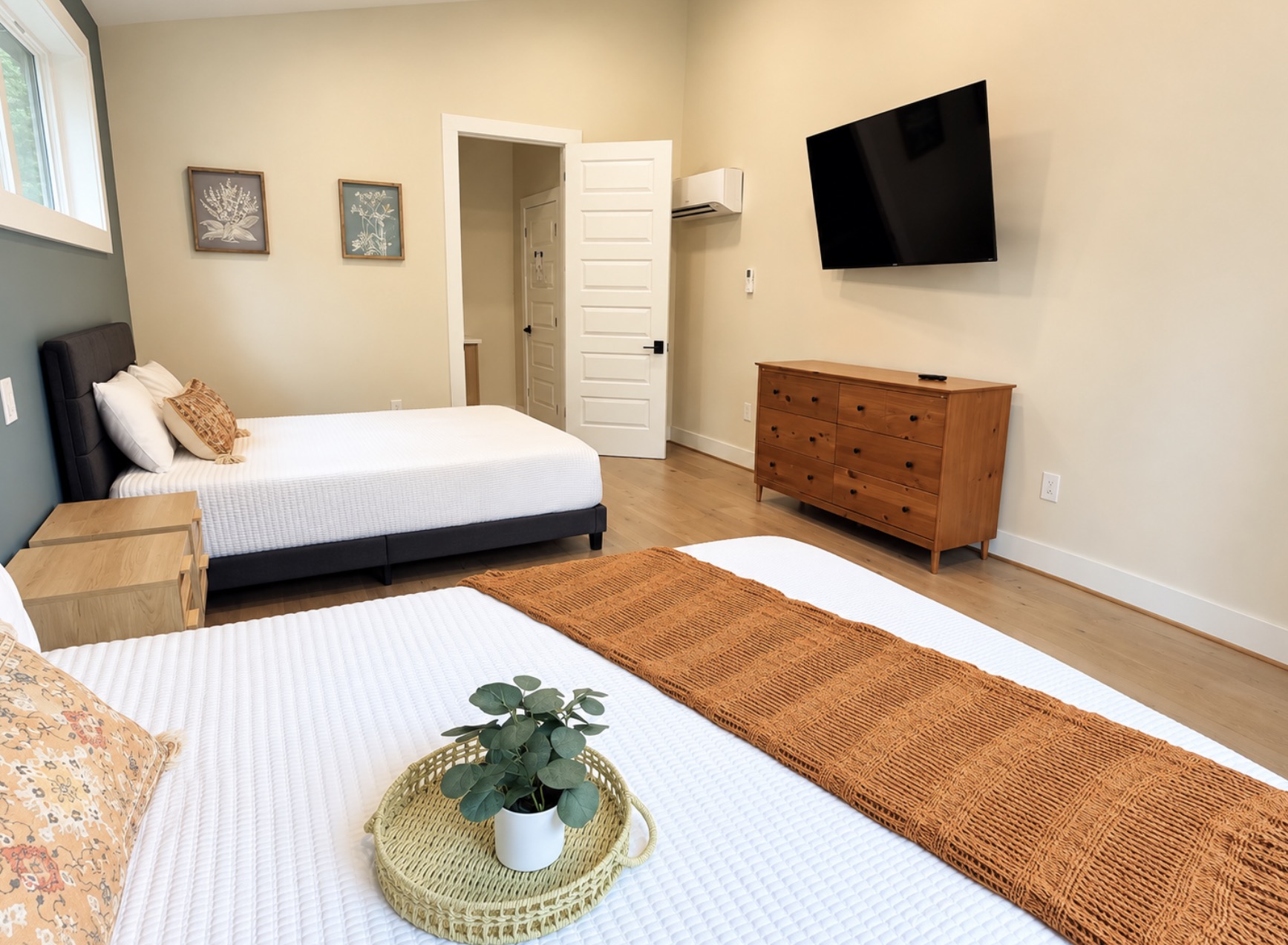 Complete with TV, Ensuite Bathroom, and Balcony Access