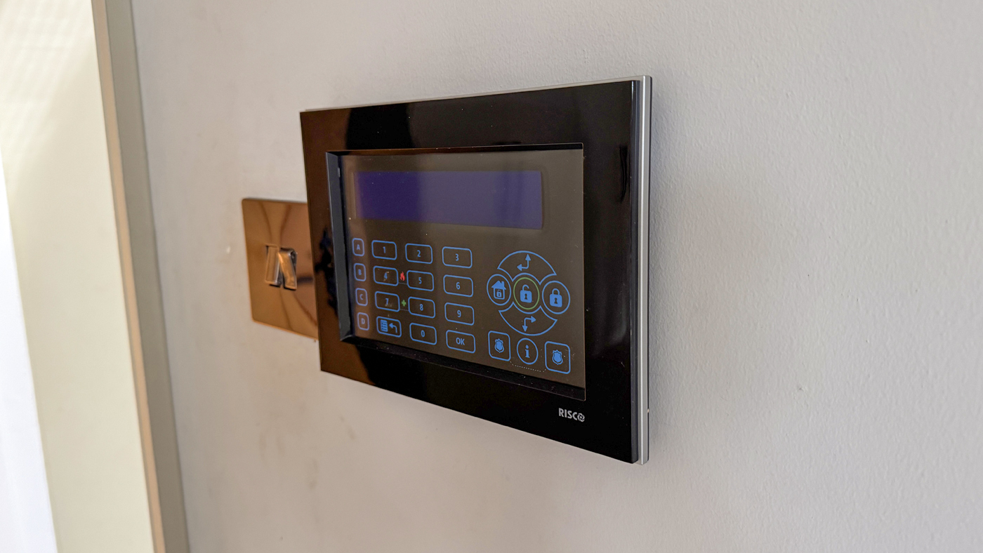 Grouse smart controls