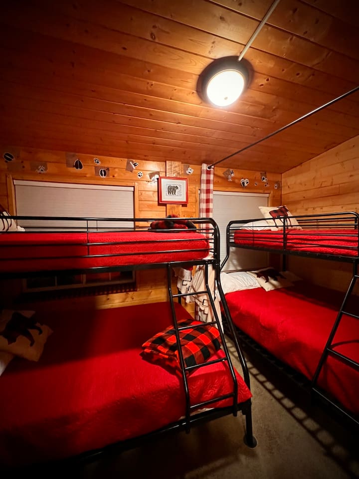 The Lodge, located on the main floor, is perfect for those teenage girls.  It sleeps 6 with  two twin over full beds.