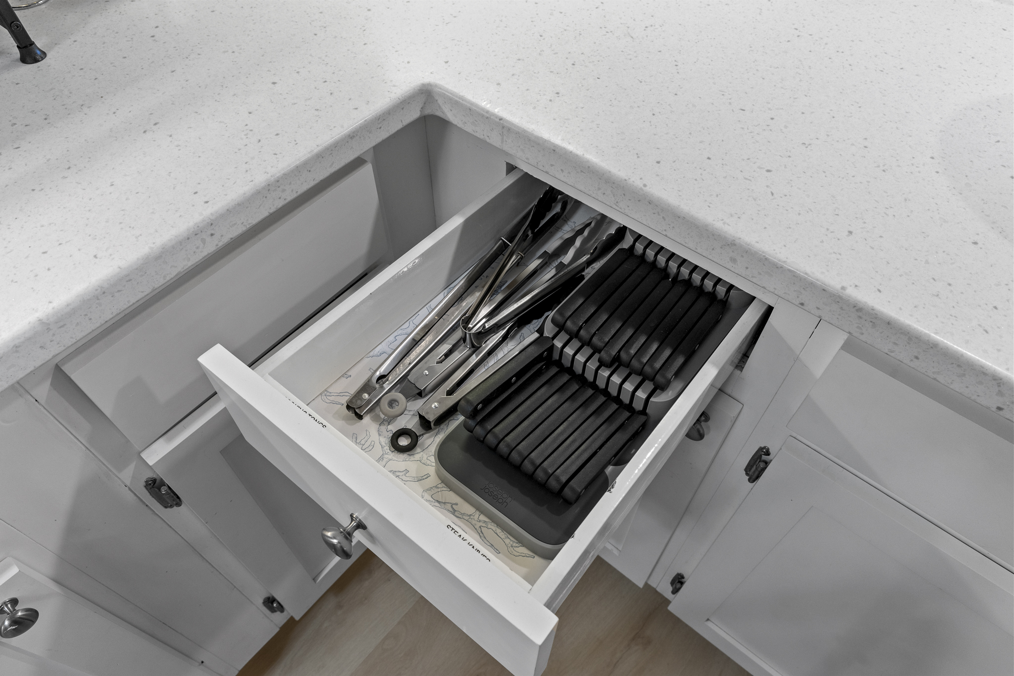 Thoughtfully equipped with quality utensils and cookware to make every meal prep effortless and enjoyable.