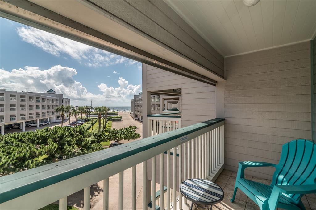 Blue Sky 293 Team Mamo Realty, Inc.