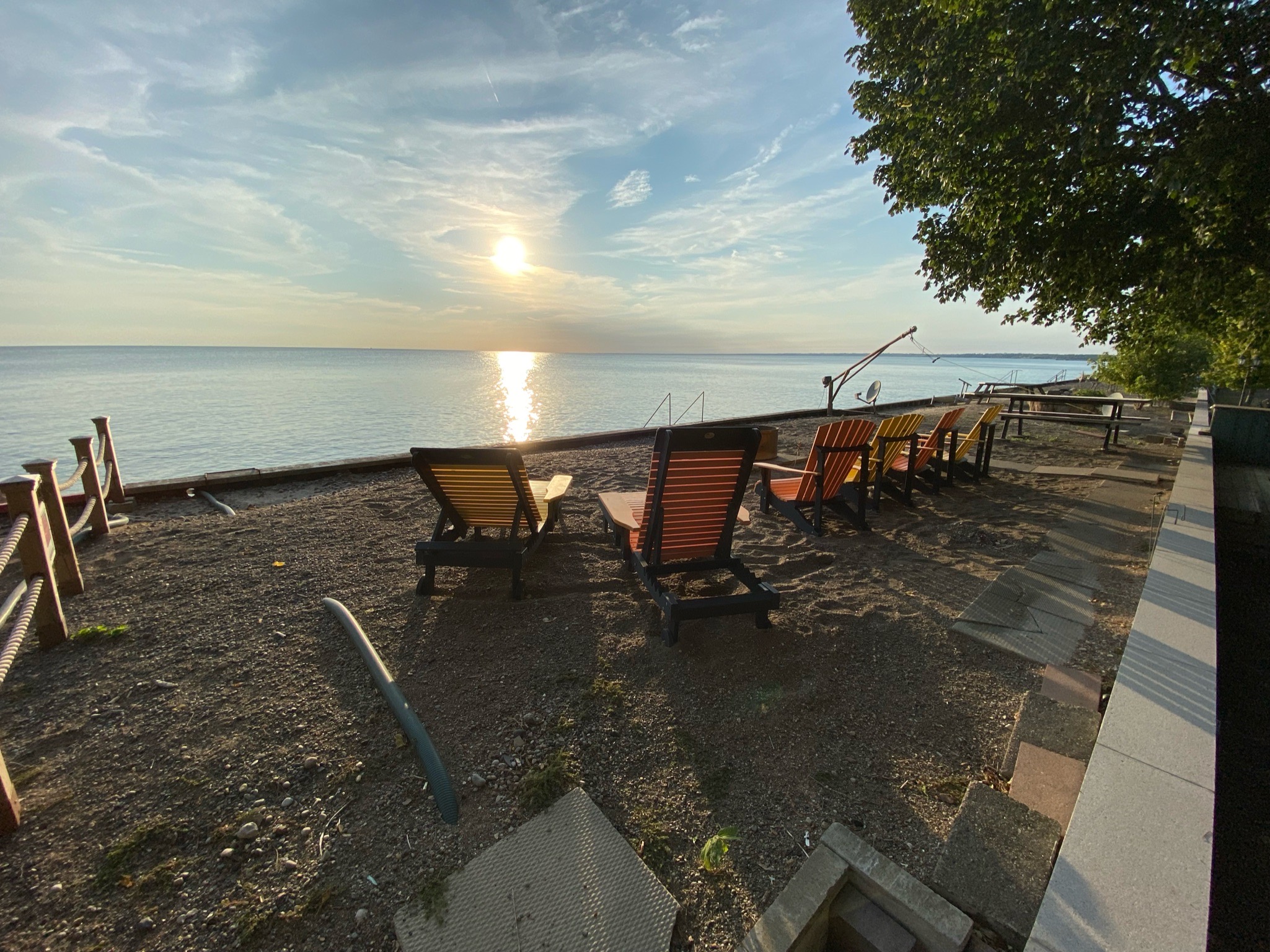 We call this "Upper Beach", there are steel stairs that go to the lake level 