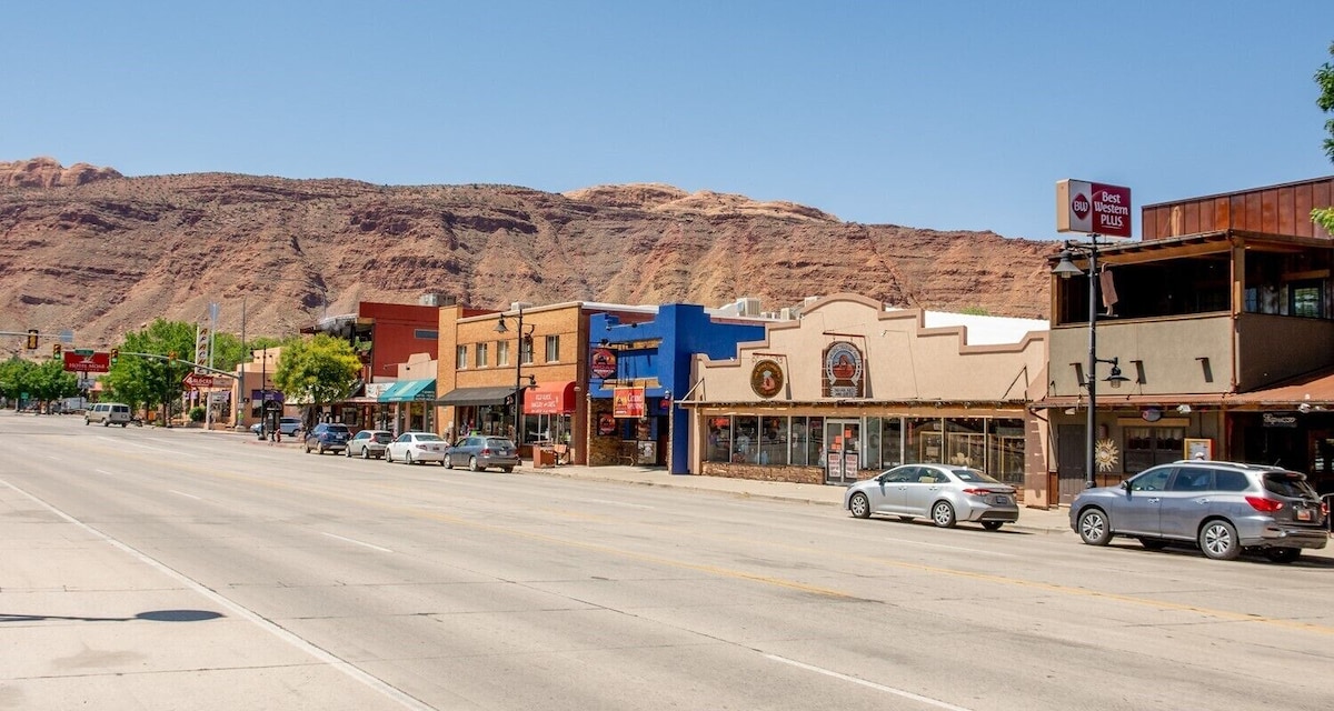 Enjoy the excitement of downtown Moab