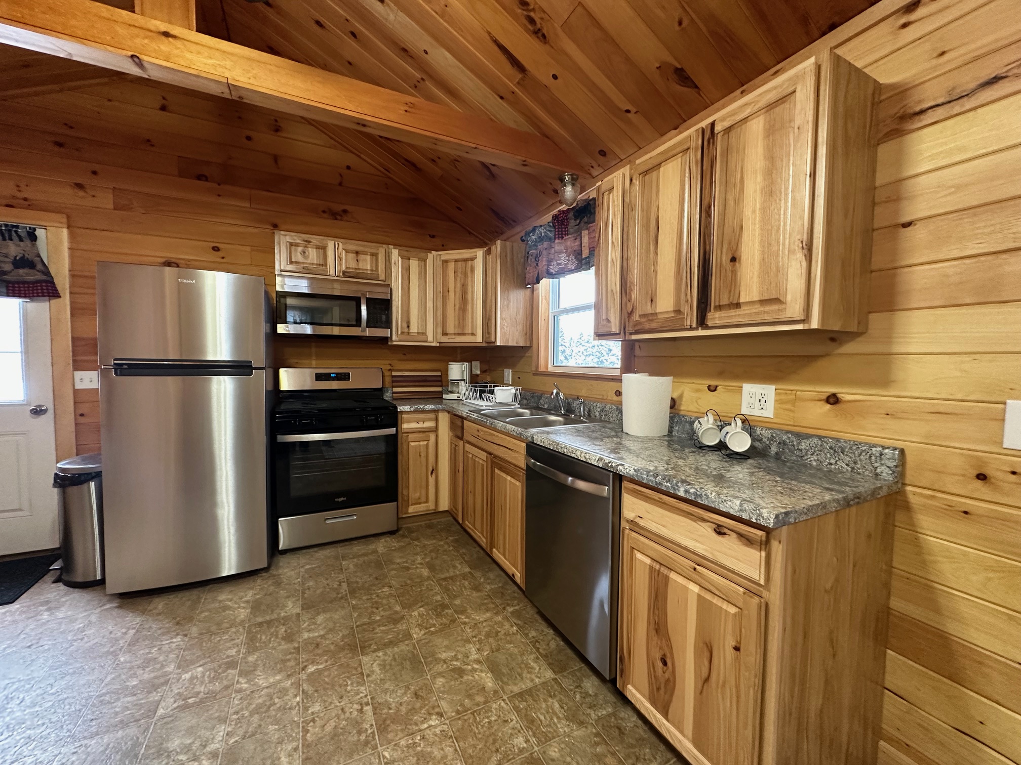 Ducking Landing Kitchen