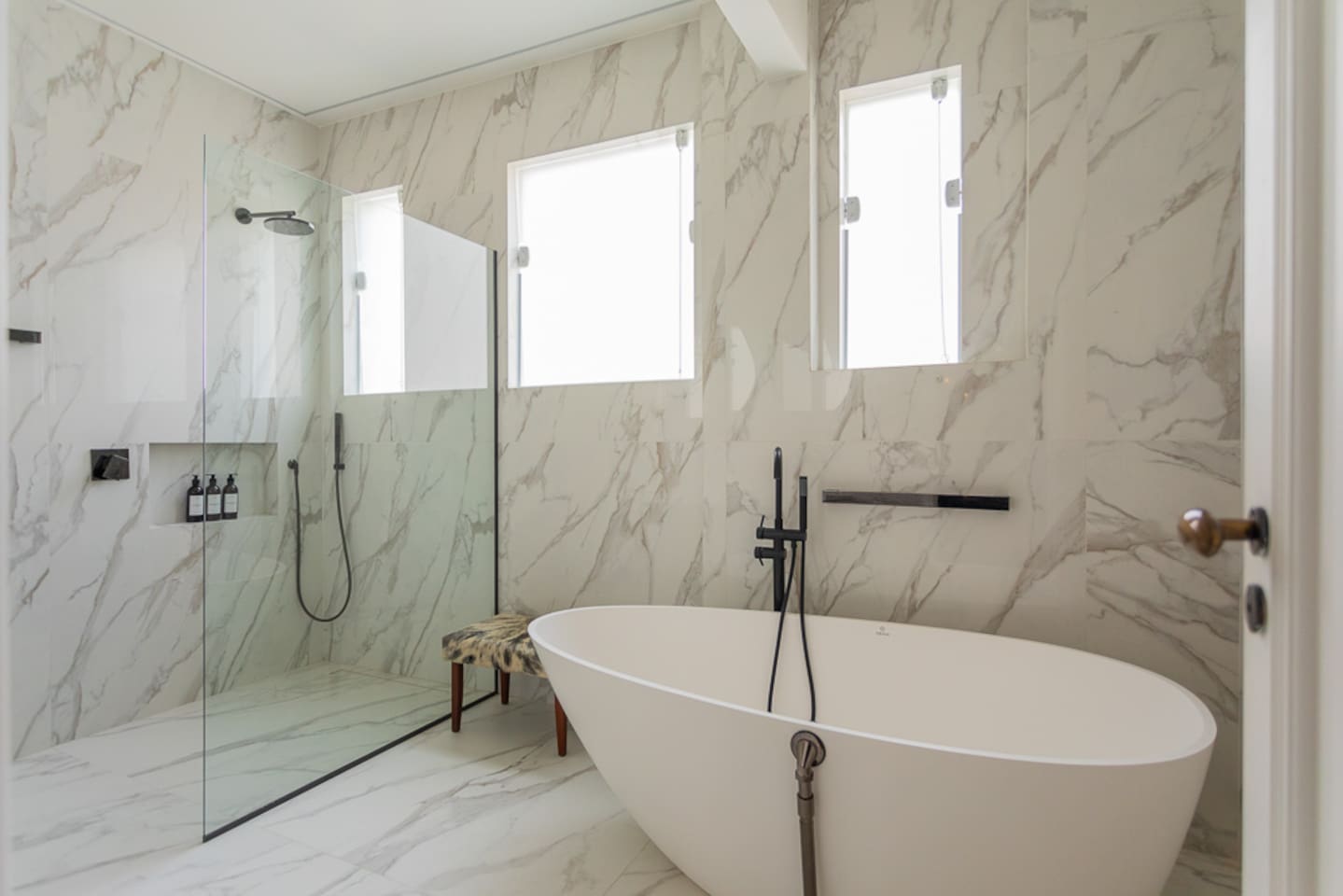 Master bathroom with amazing tub!