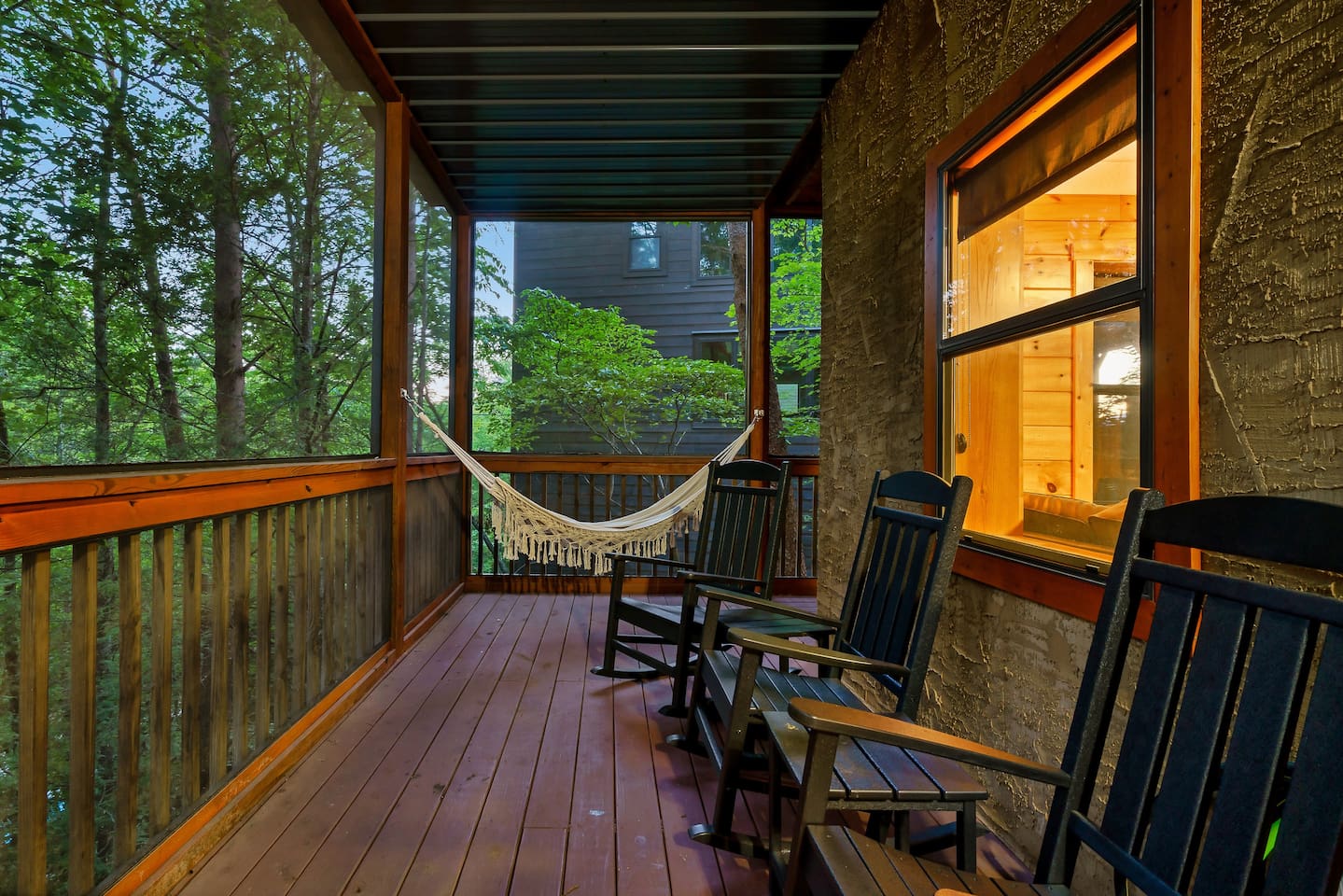 Plenty of room for lounging and relaxing on the lower level screened porch