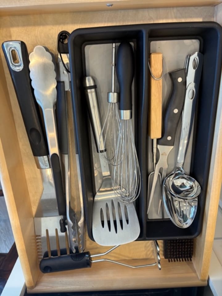 Additional cooking utensils and kitchen essentials