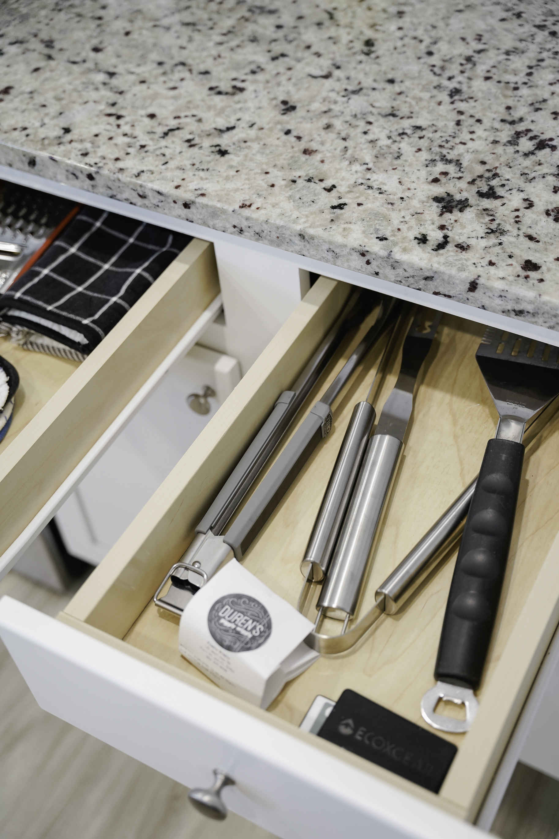 Cooking and dining made easy with full kitchen essentials